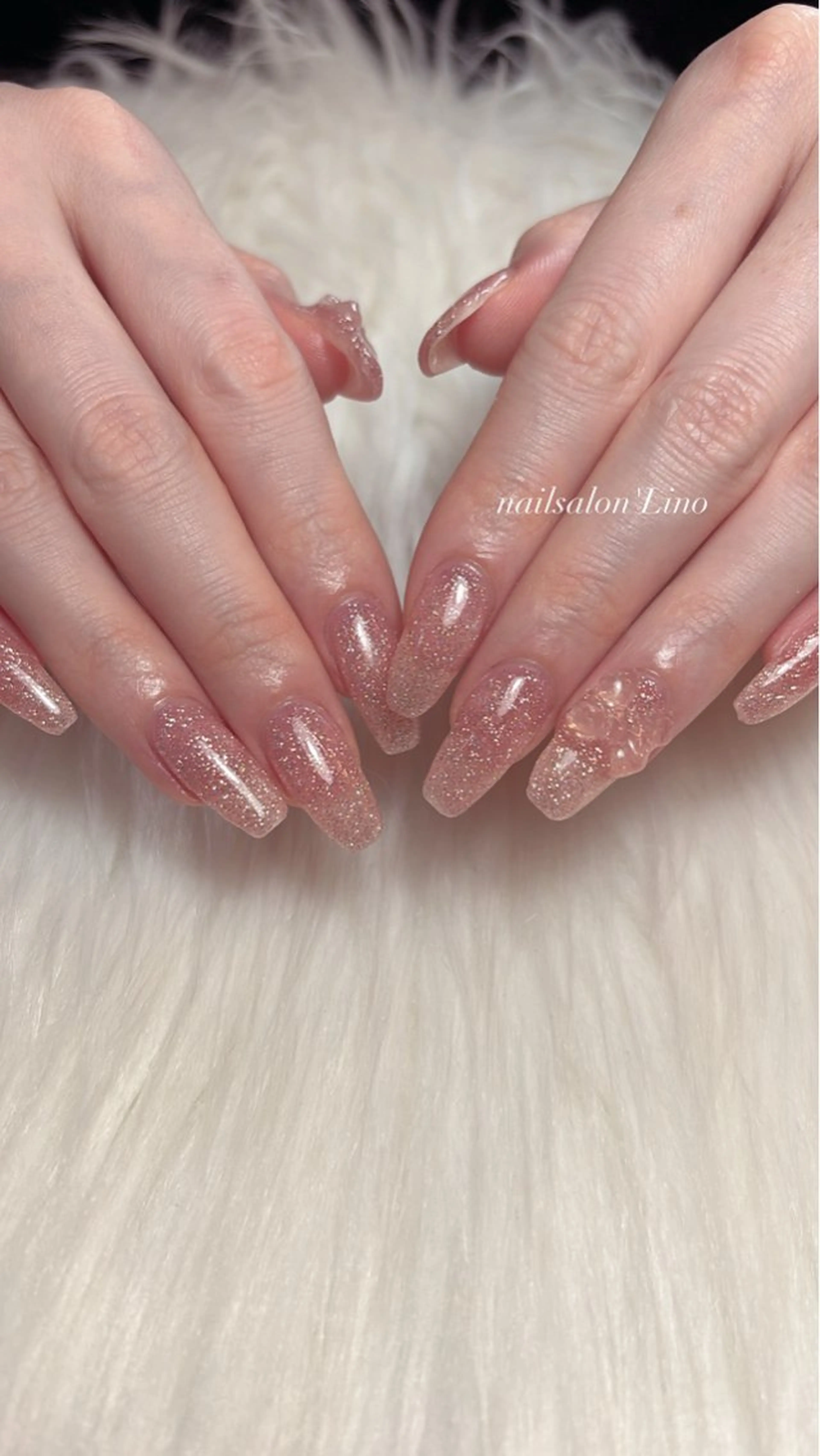 ネイル フラッシュネイル ピンク ハンドネイル Lino𓂃⟡.· Chizuruのネイルデザイン