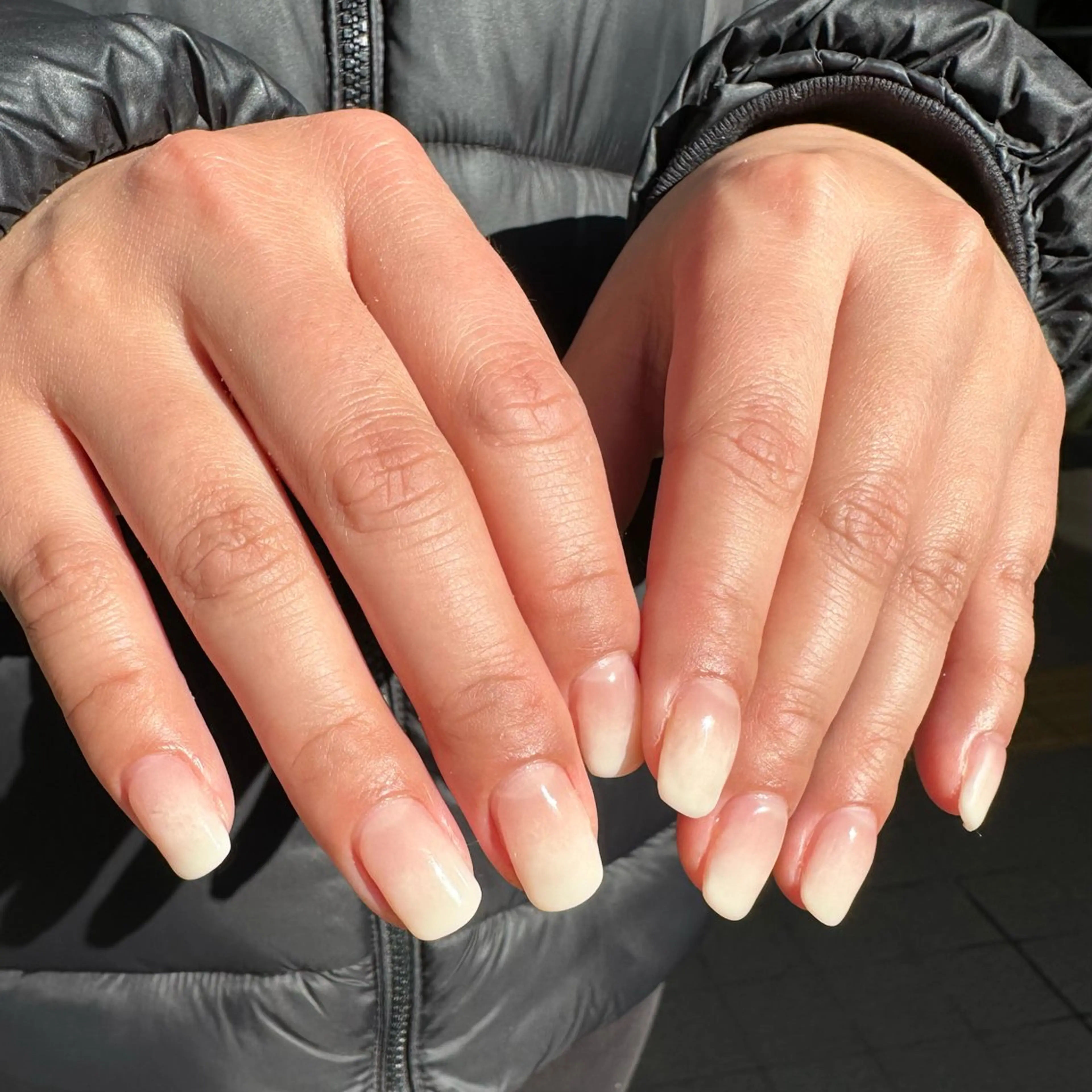 ネイル グラデーション ホワイト Umezawa Minoriのネイルデザイン