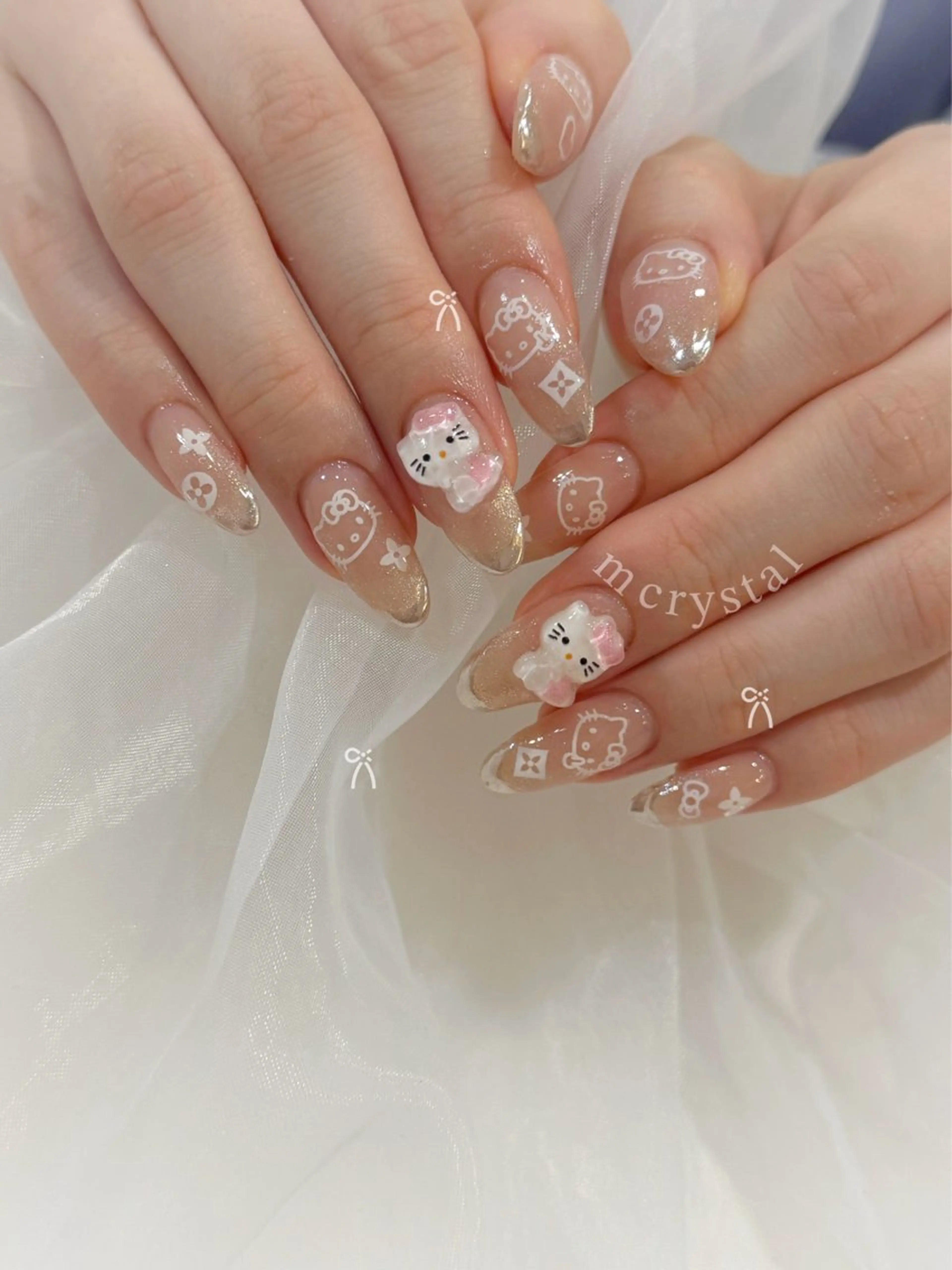 セミロング Nailsalon M-crystalのネイルデザイン