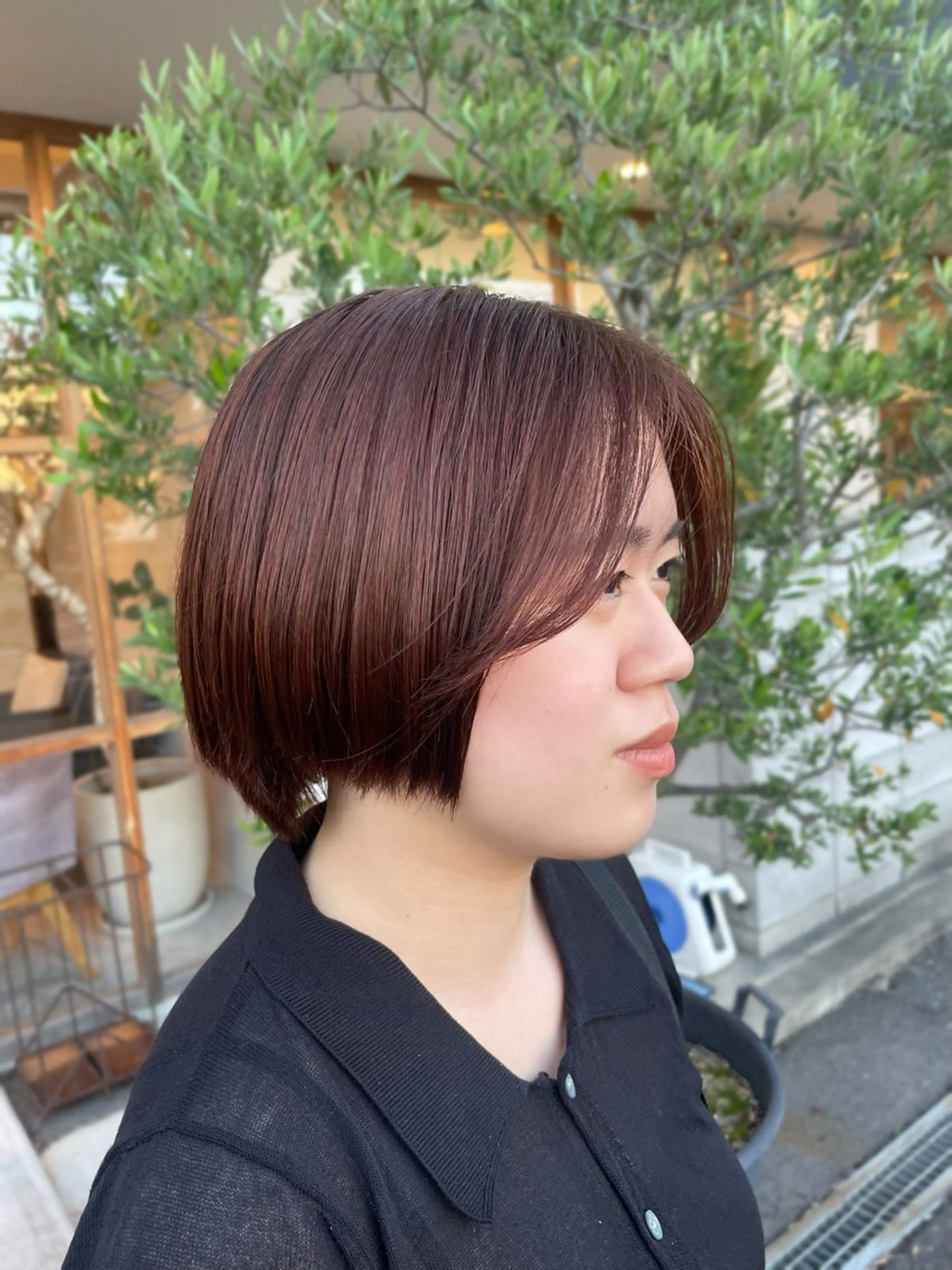 ショート ヘアカラー momoka 女性限定のヘアスタイル