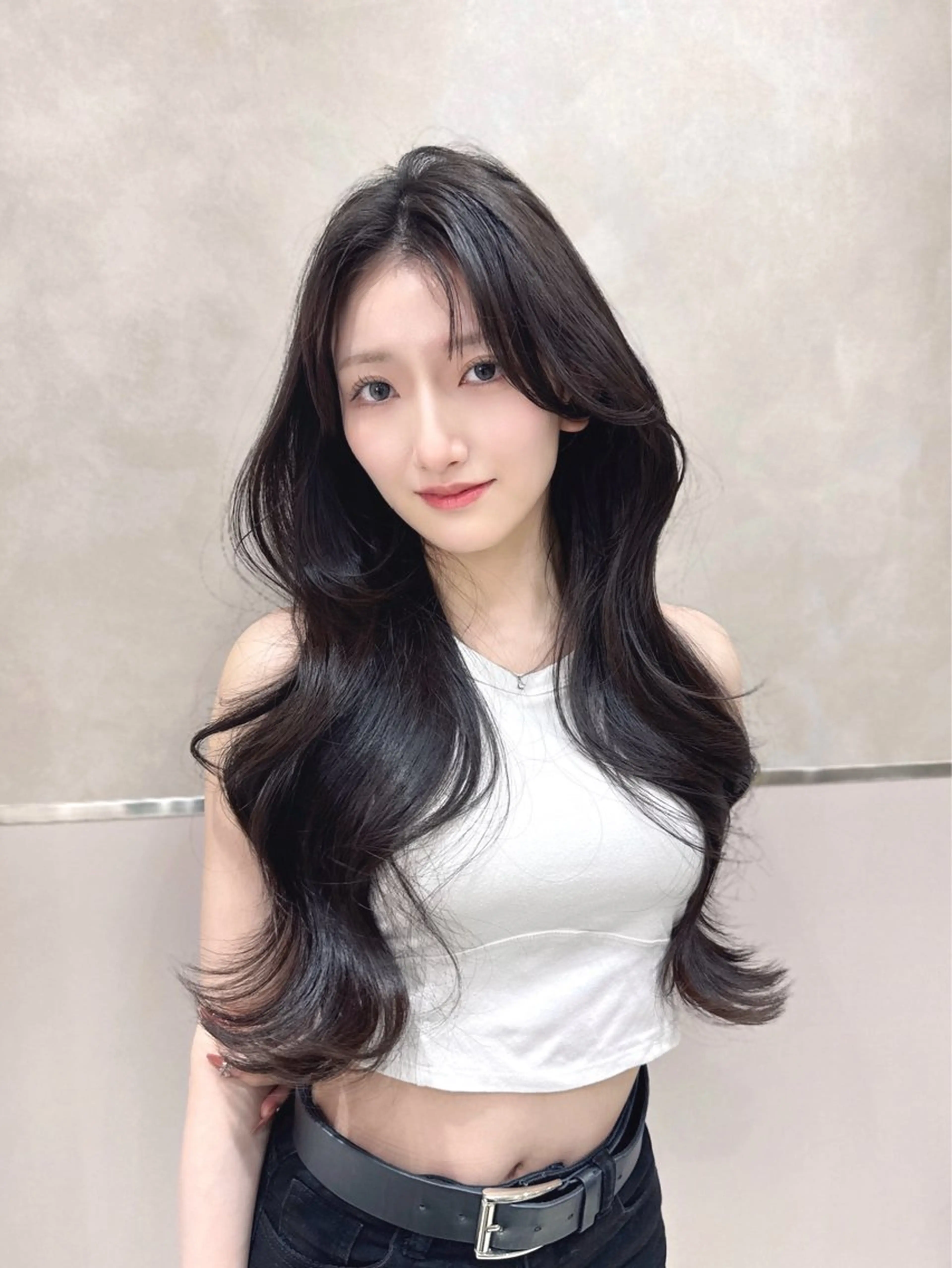 ロング カラー カット ヘアカラー トリートメント ヘッドスパ ヘアセット 韓国ヘア/レイヤー/ 顔まわり/りょーとのヘアスタイル