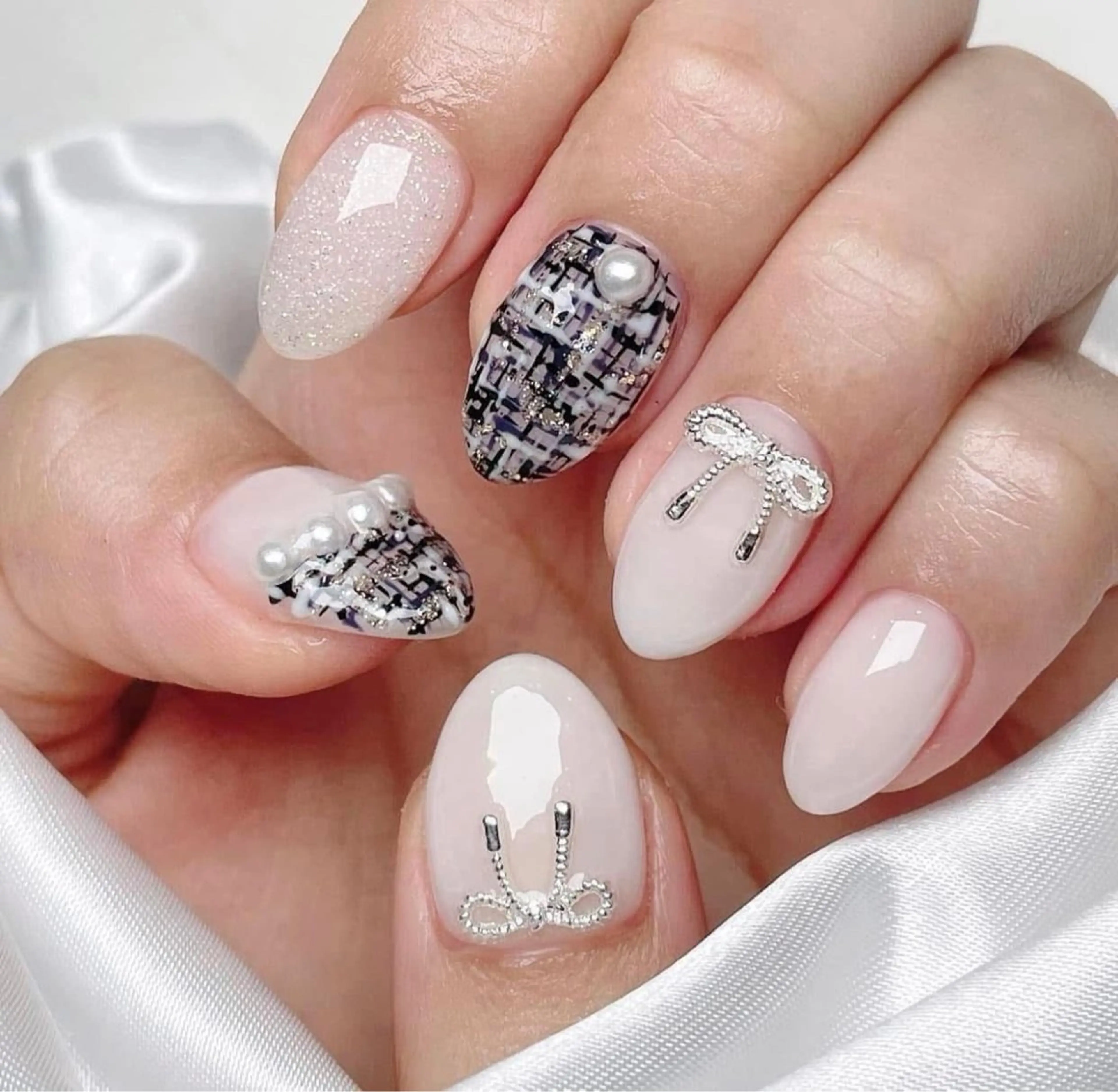 ネイル アートネイル 成人式 ジェルネイル ニュアンスネイル ネイルチップ Kora Nailのネイルデザイン