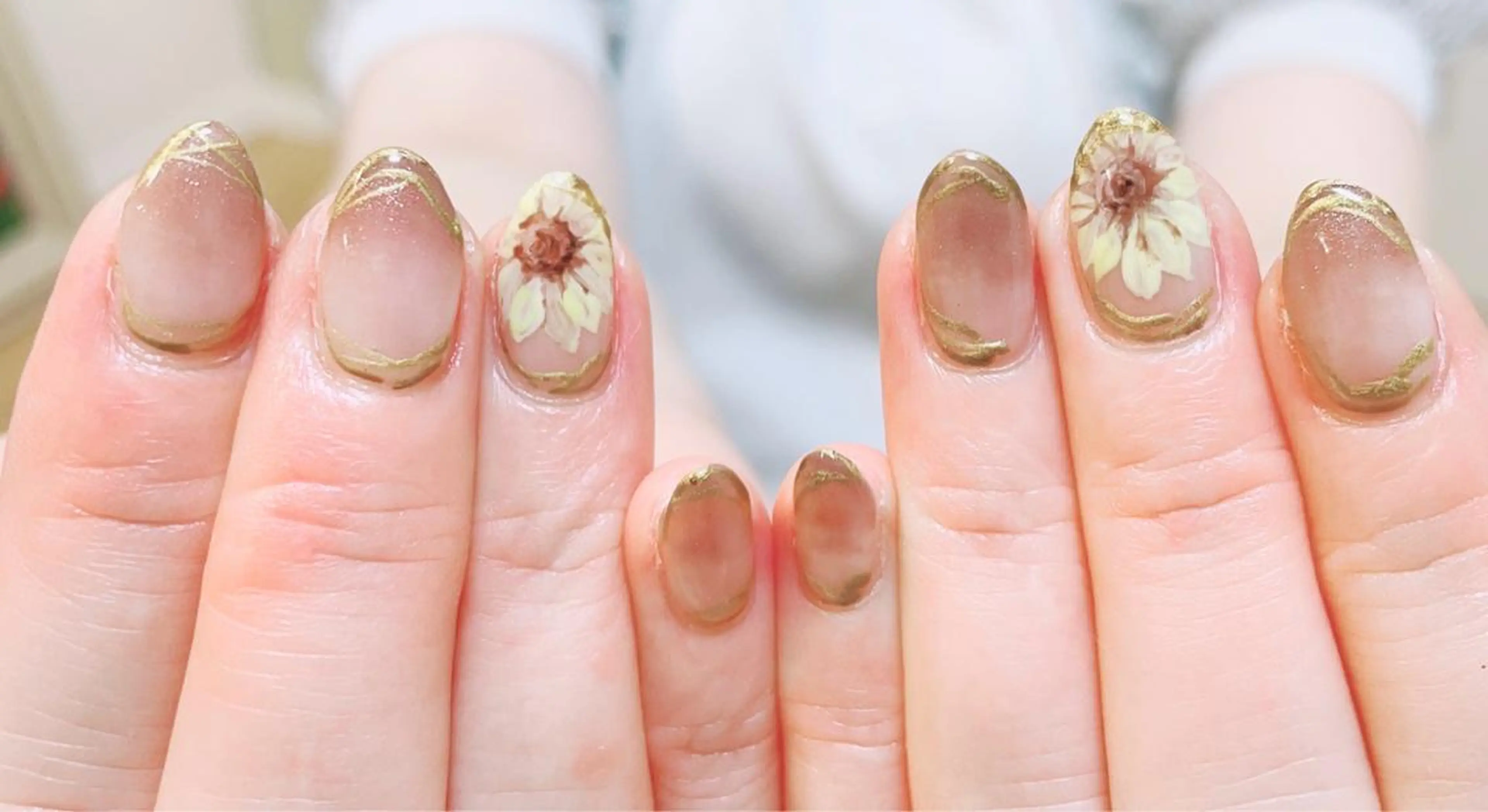 ネイル manis .のネイルデザイン