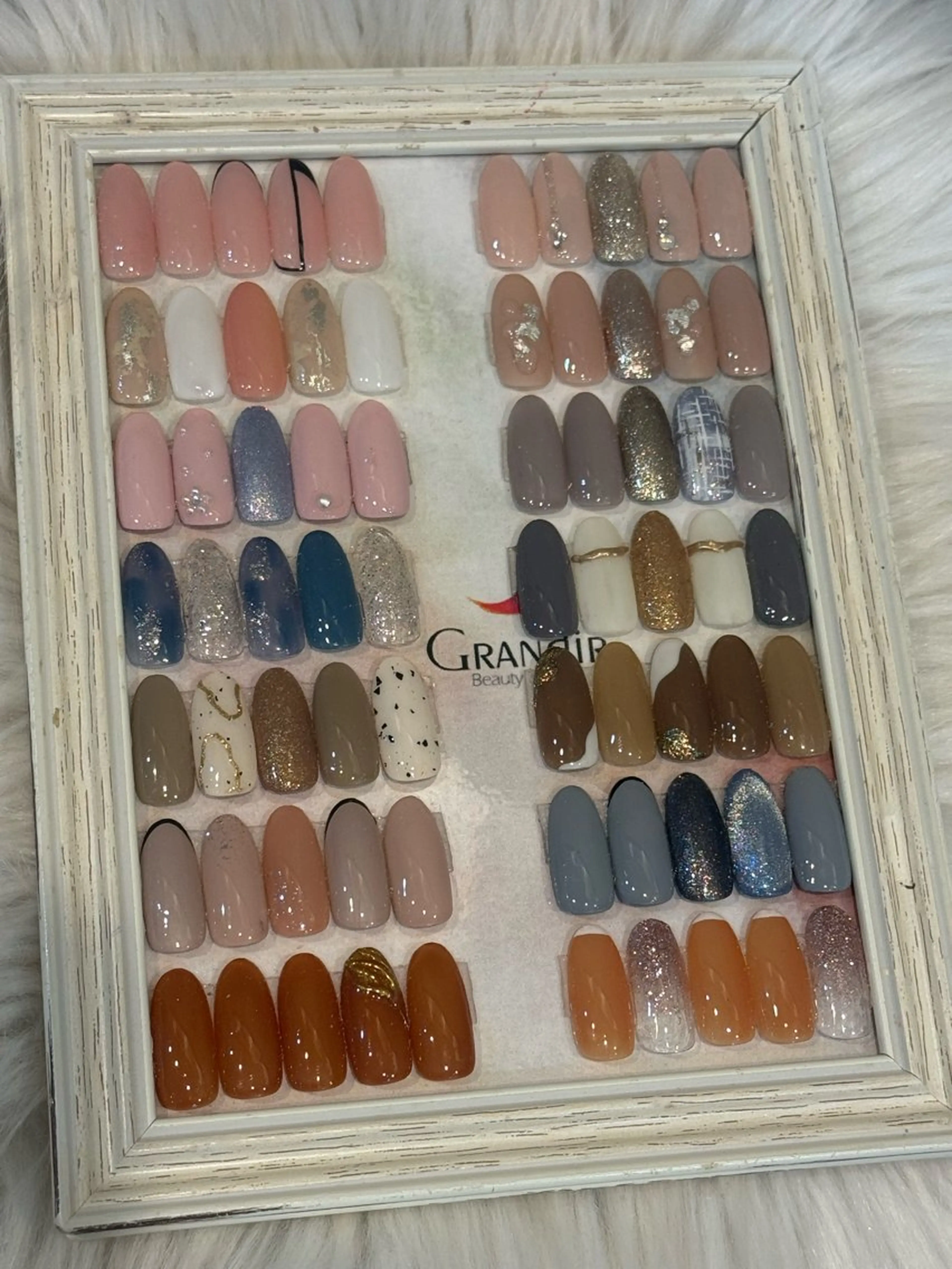 ネイル アートネイル Grandir しずくのネイルデザイン