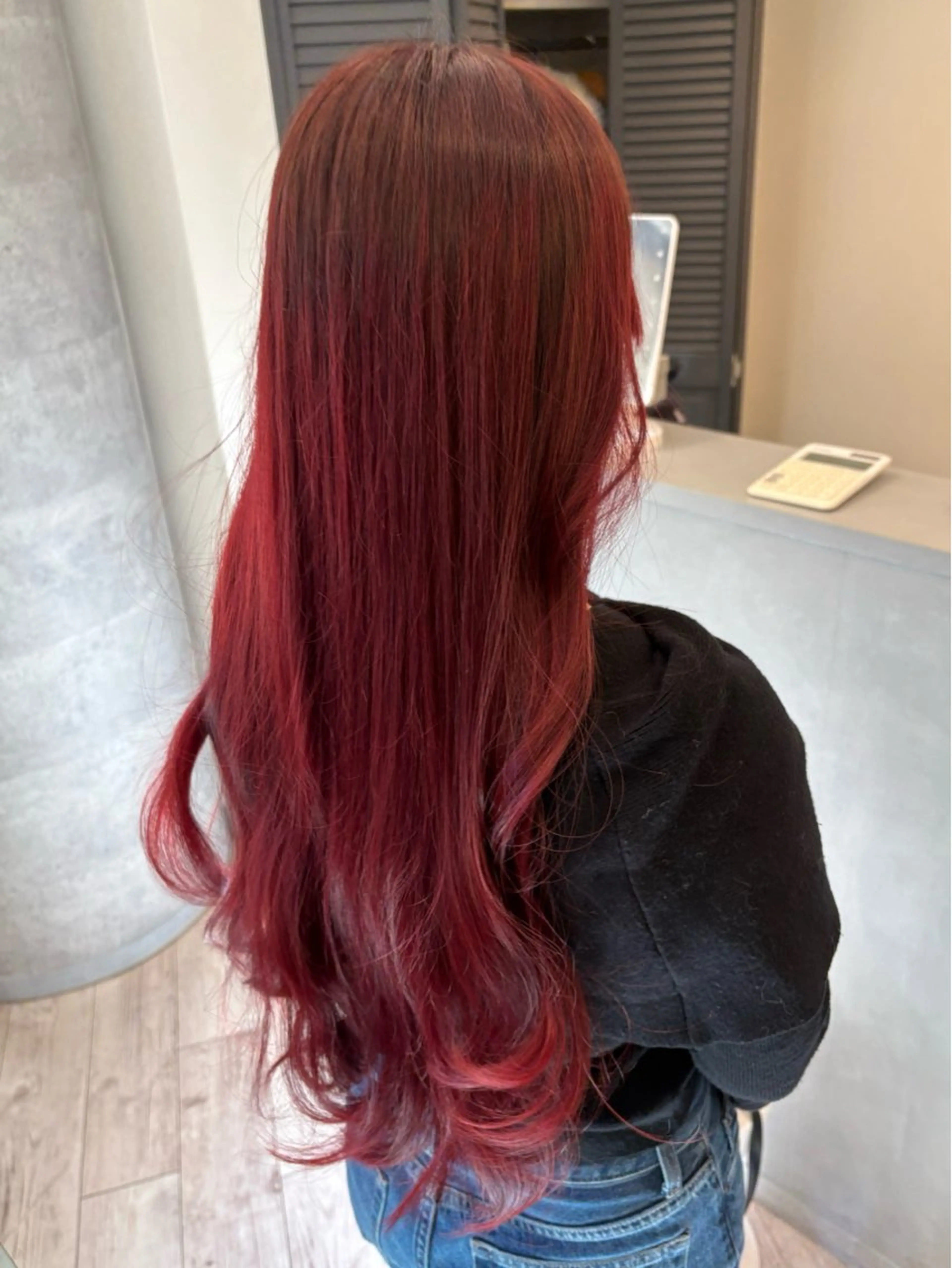 ロング カラー Loob.TOKYO所属・辻村 優奈のヘアスタイル