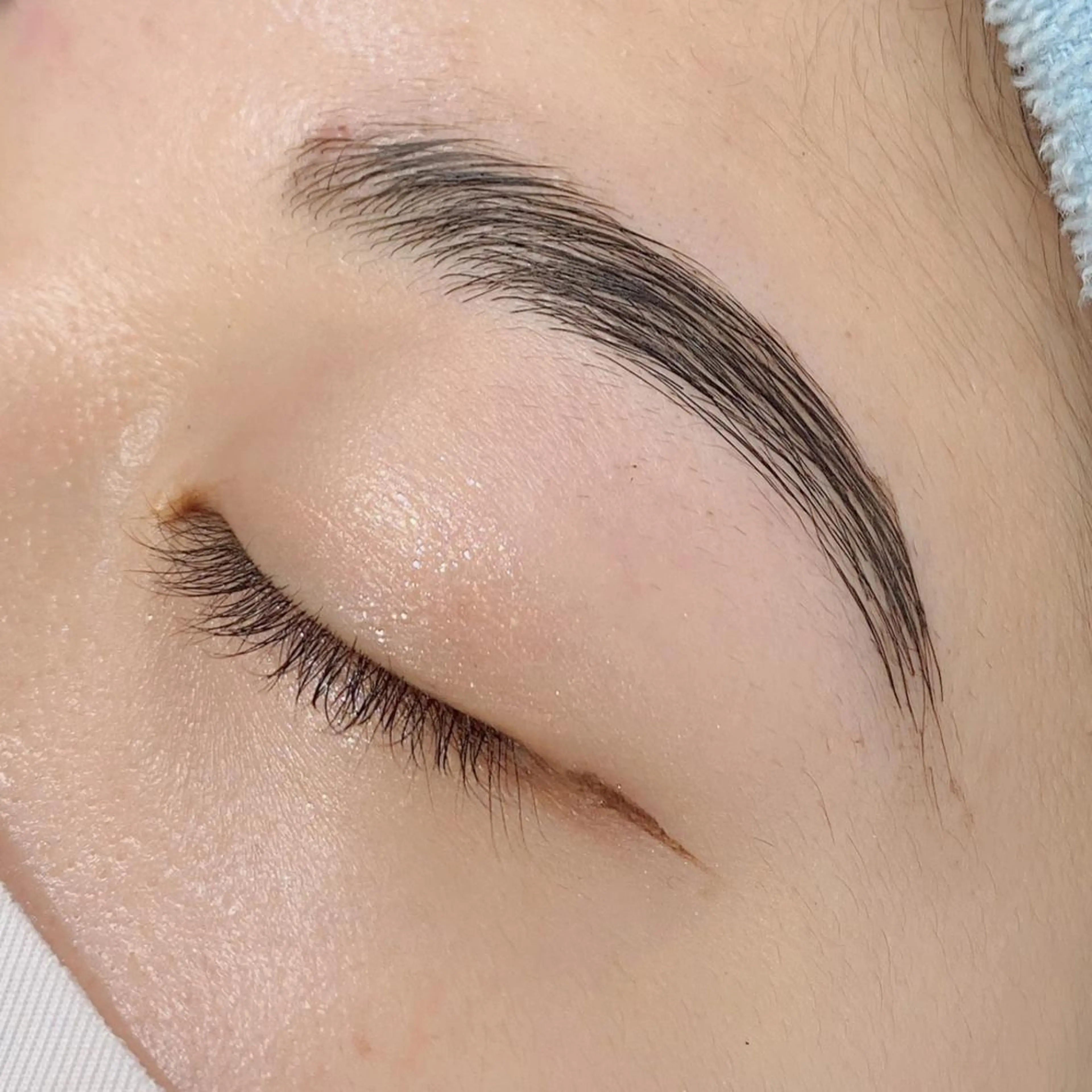 ⭐️【眉毛パーマ】⭐️美眉毛アイブロウラミネーション修復ケア付の写真