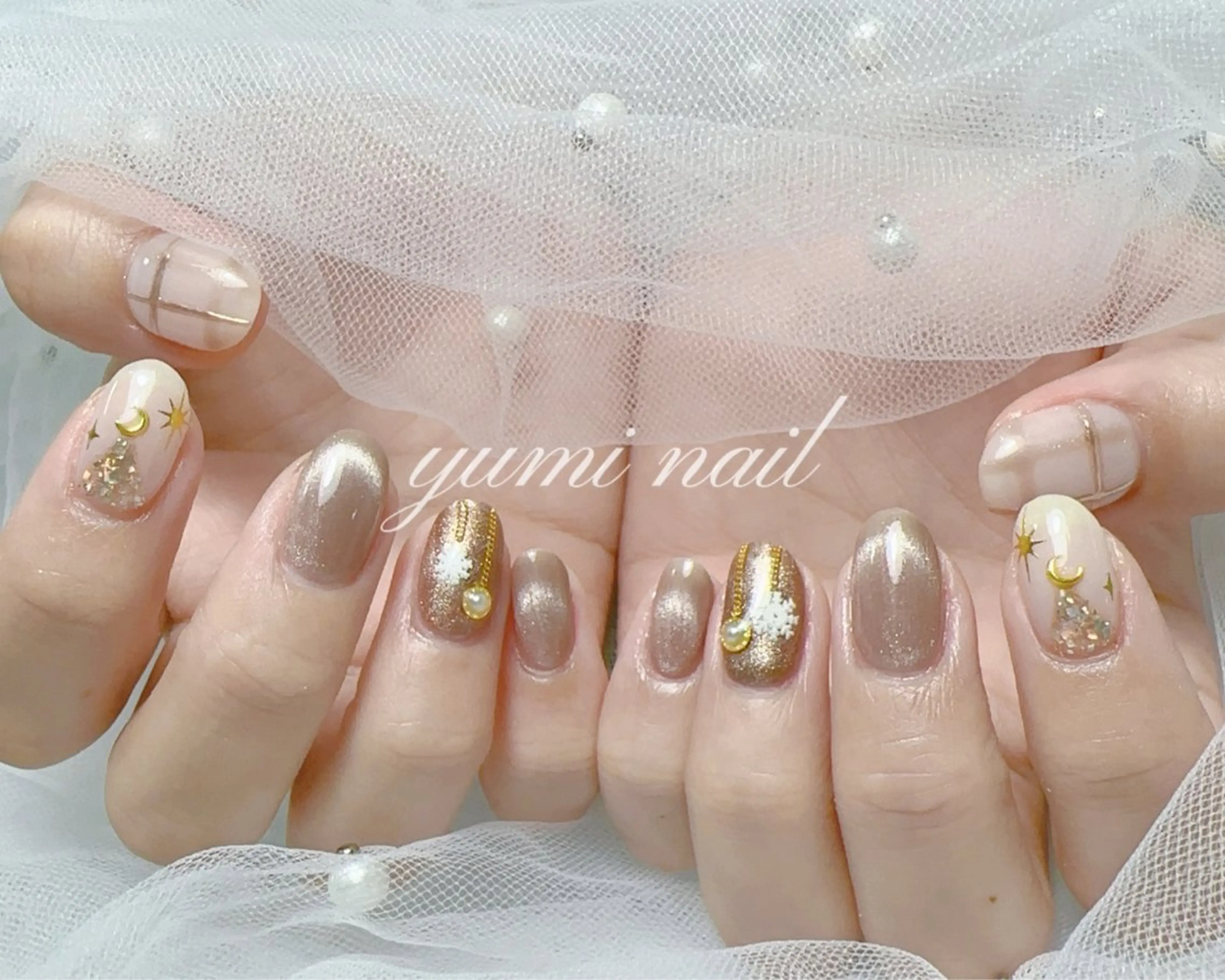 ネイル 𝐲𝐮𝐦𝐢🎀 長さ出しデザイン専門のネイルデザイン