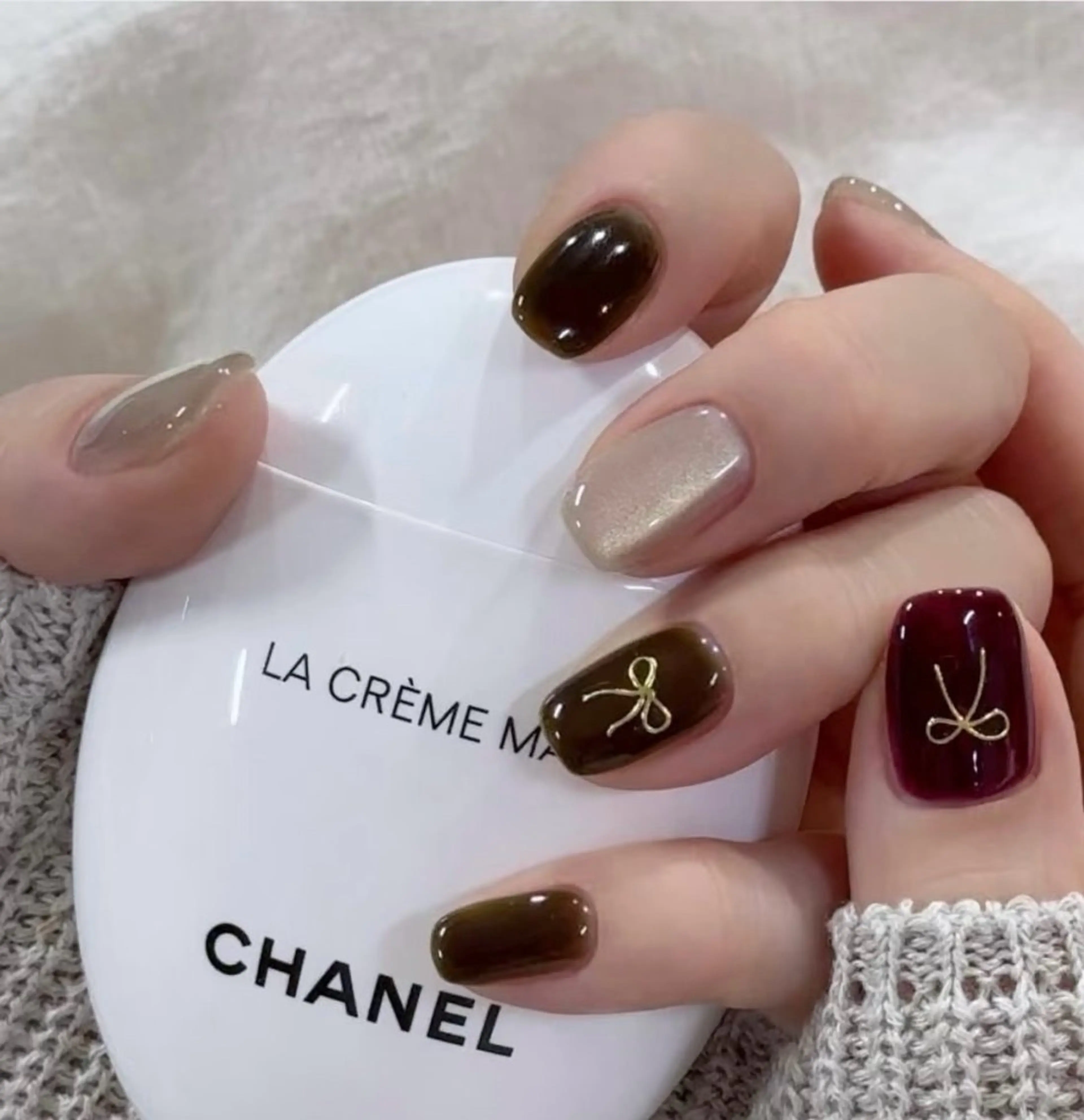 ネイル 高木 維麗絲のネイルデザイン