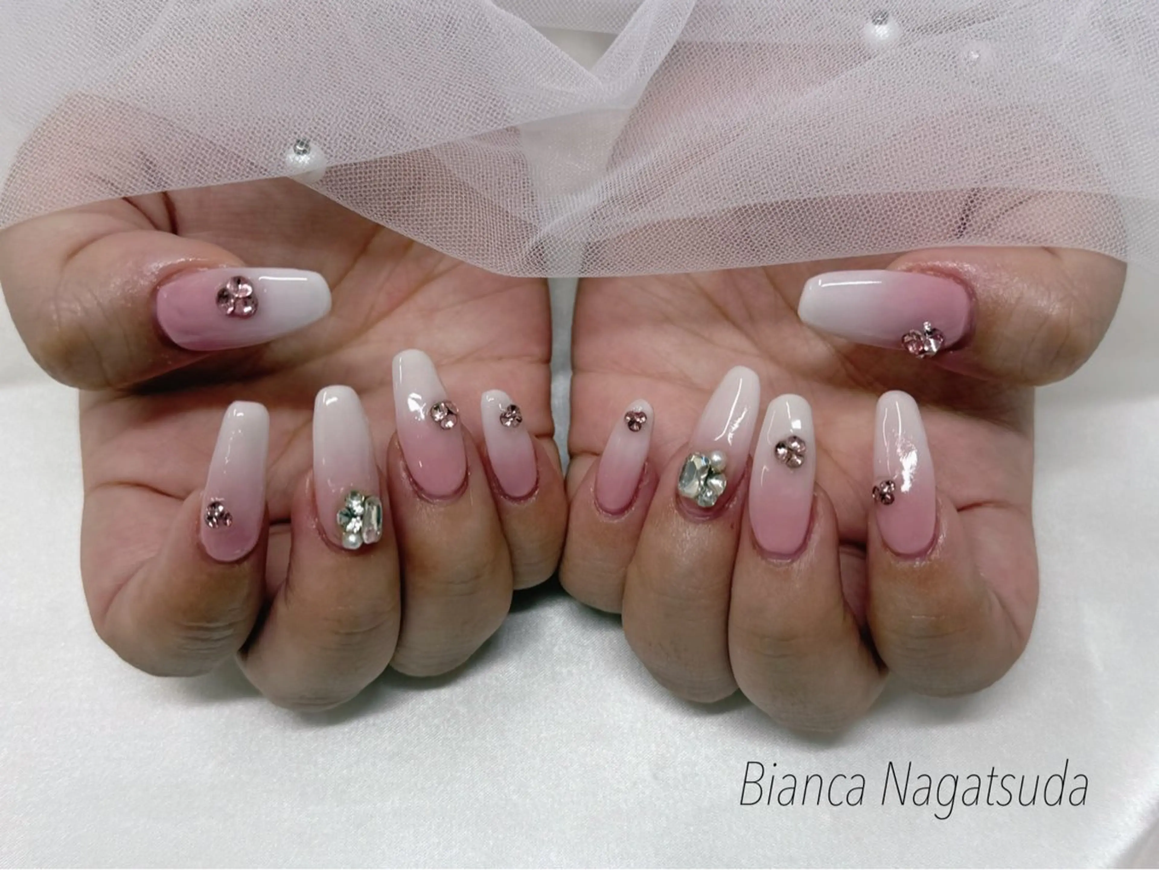 ネイル Bianca♡ TAKANASHIのネイルデザイン