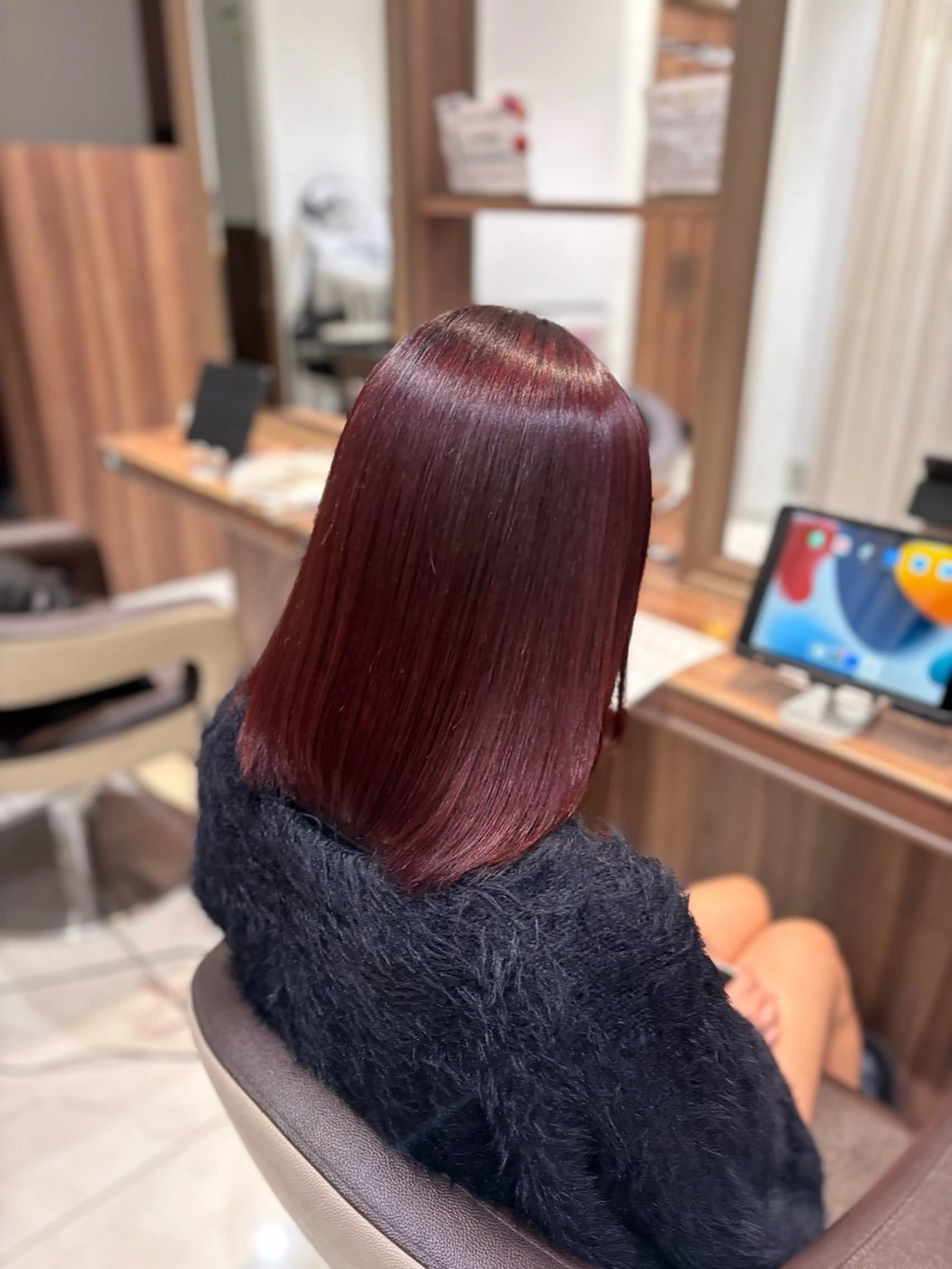 ミディアム カラー ツヤ髪縮毛矯正💫/ ハイトーン/あゆみのヘアスタイル