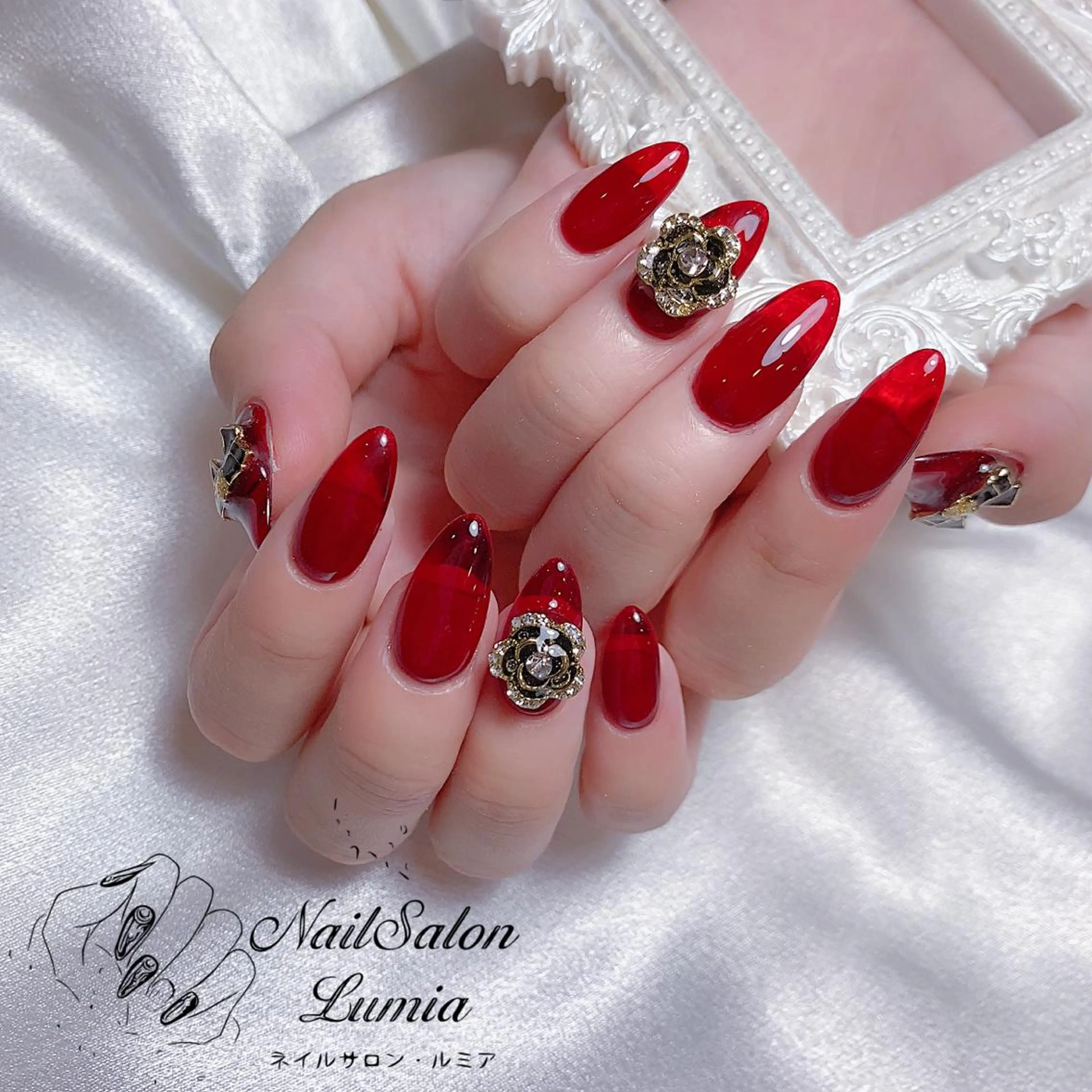 ネイル ハンドネイル ネイルサロン ルミア Lumia 店長のネイルデザイン