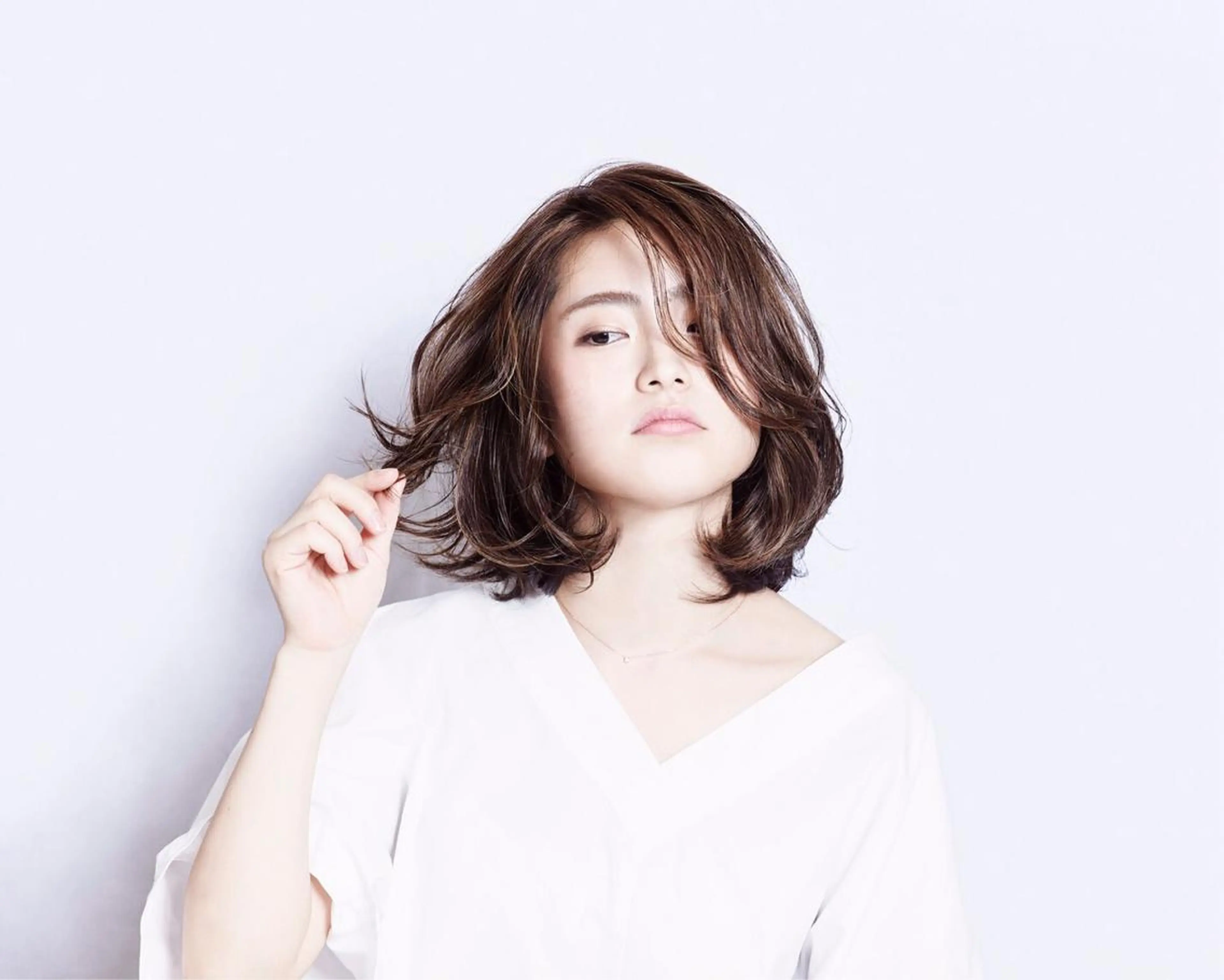 ミディアム カラー 浅井 理恵のヘアスタイル