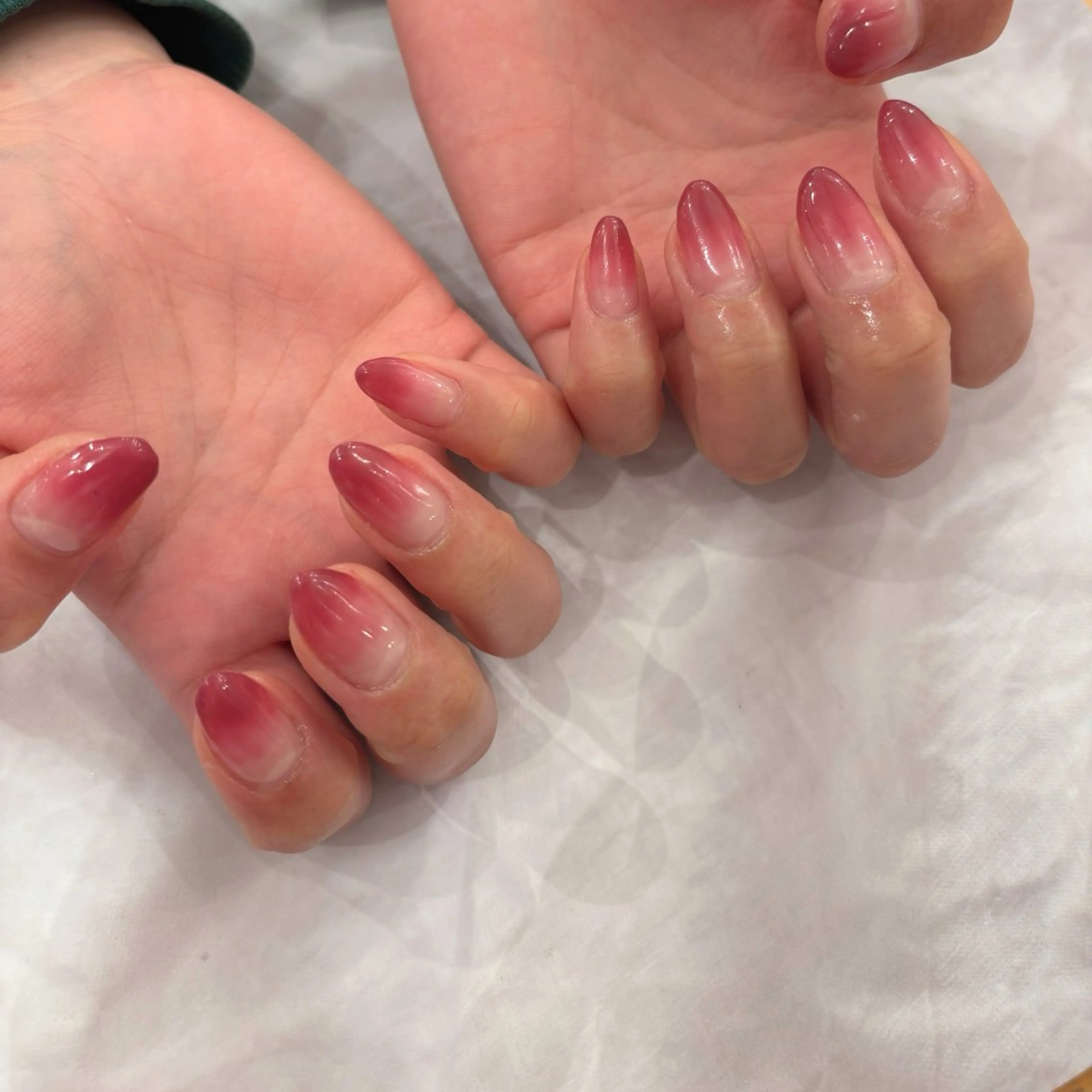 ネイル ハンドネイル 佐々木 春香のネイルデザイン