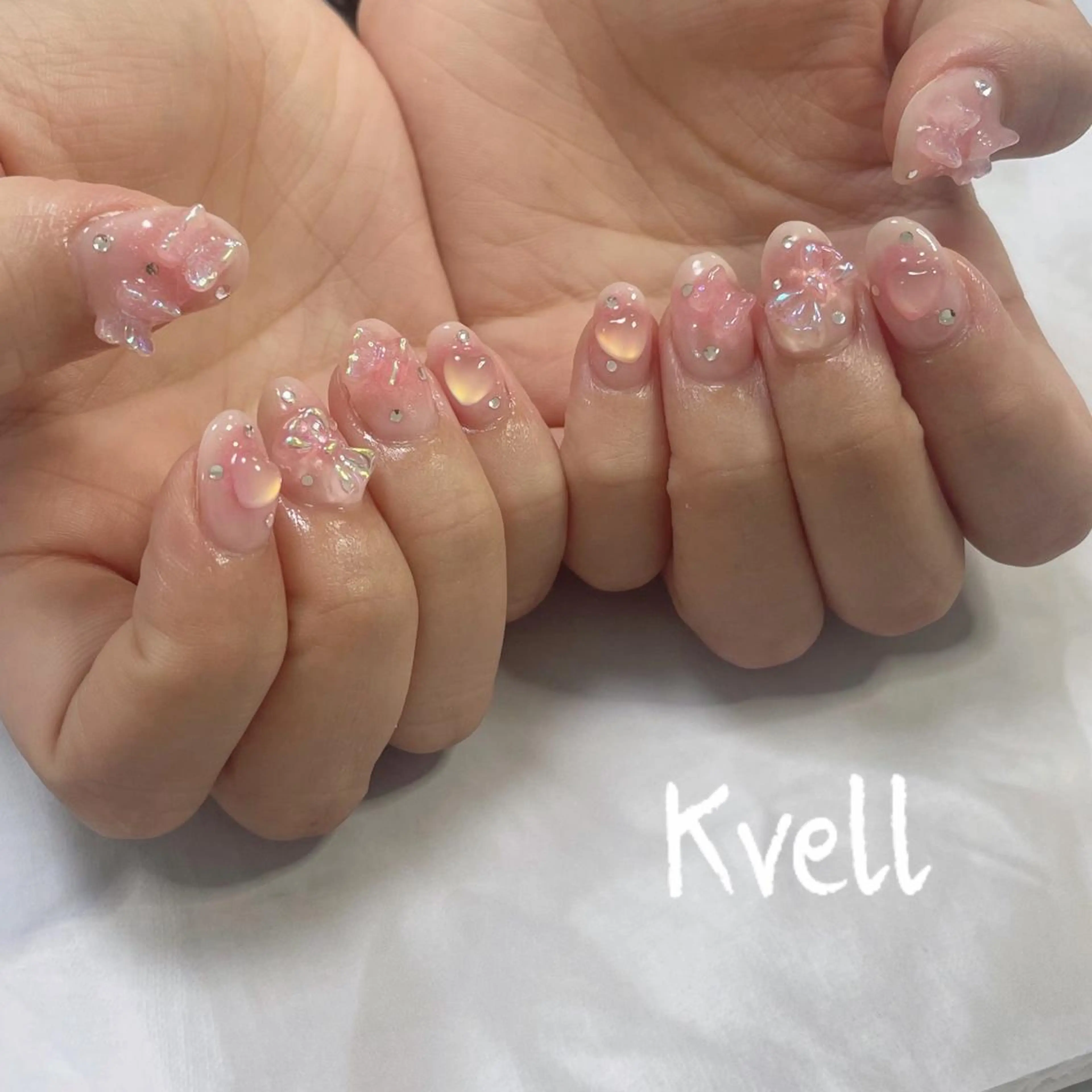 ネイル チークネイル ハンドネイル nail salon  Kvell所属・nailsalon Kvellのネイルデザイン
