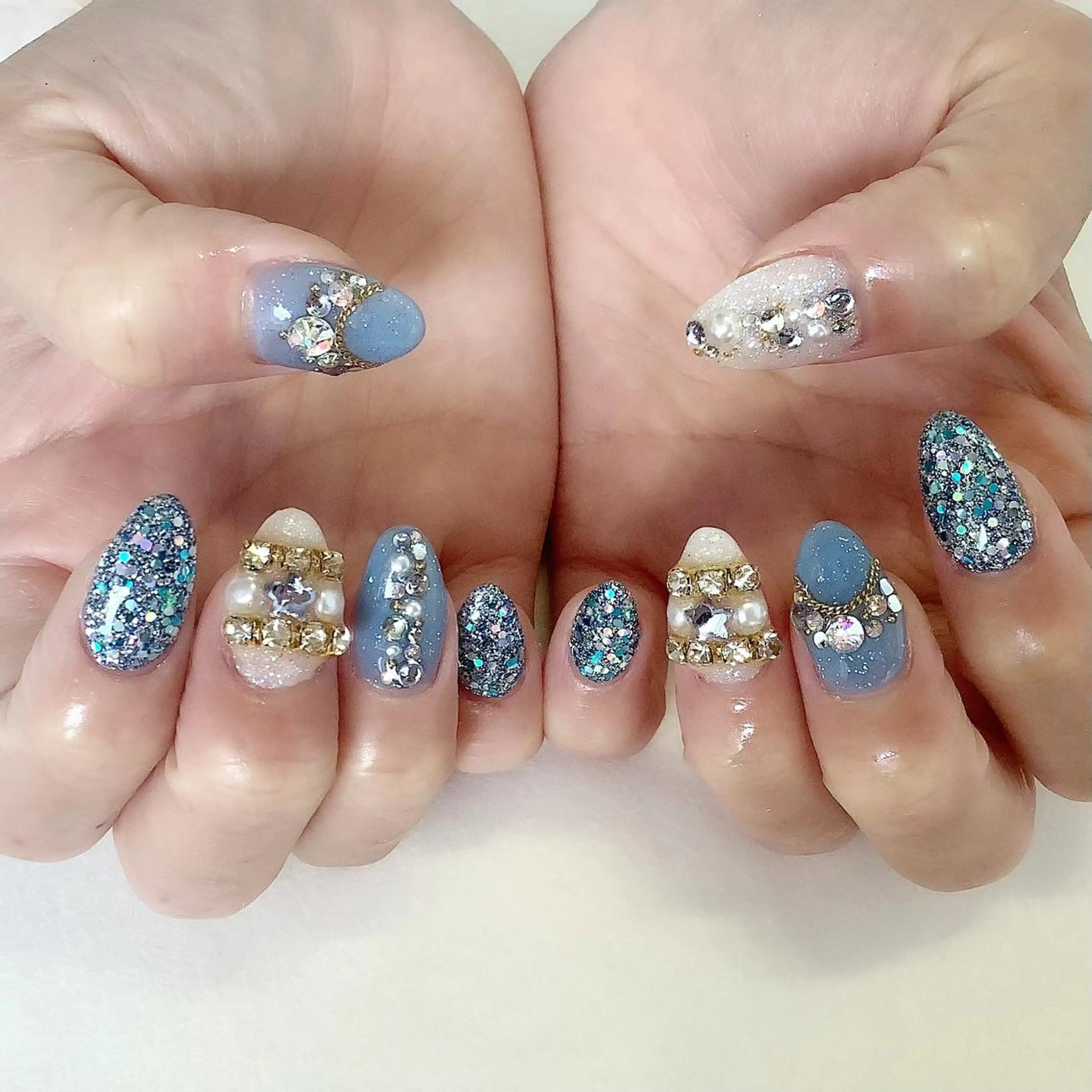 ネイル ハンドネイル 💎🐰 saki. m 🐰💎のネイルデザイン