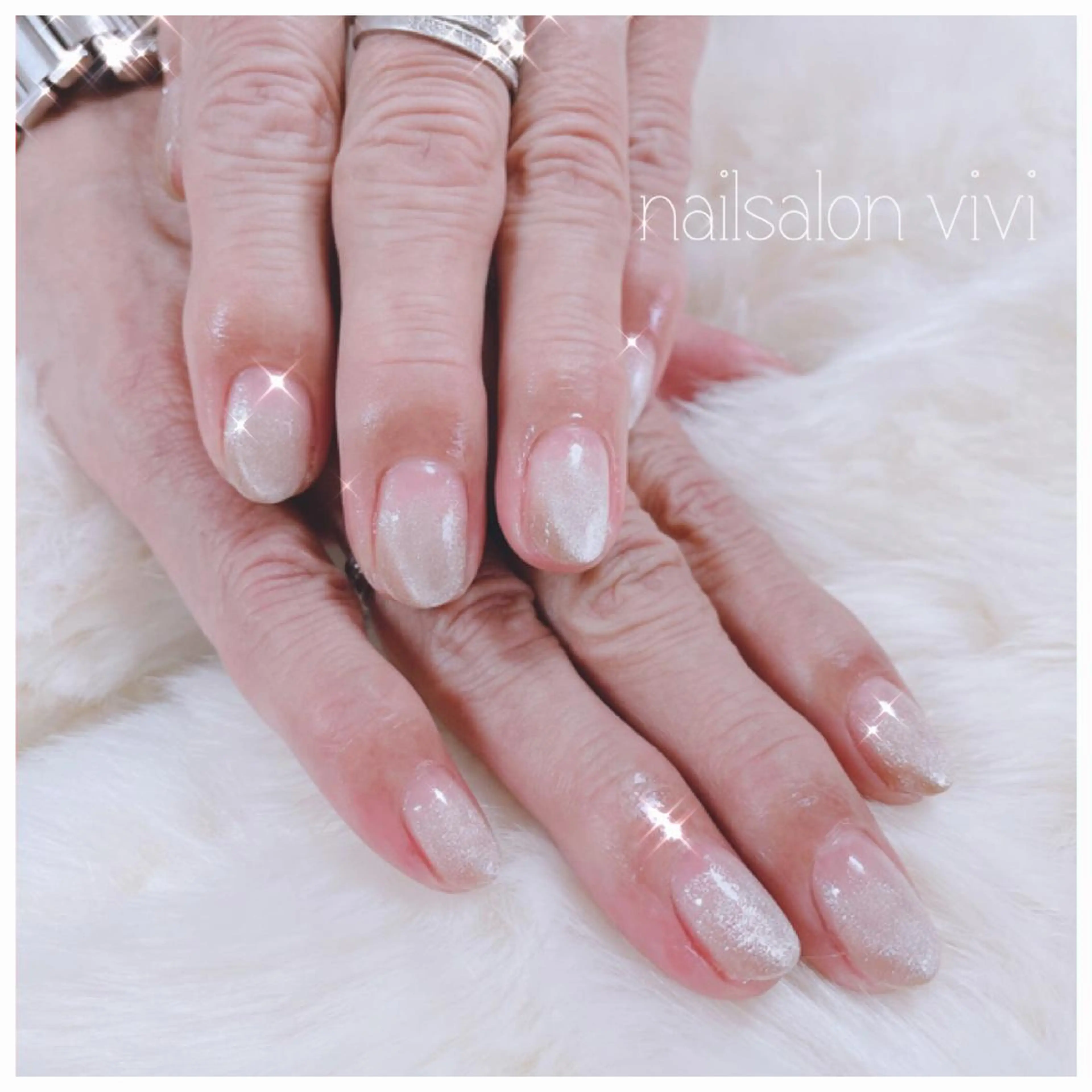 ネイル ＶＩＶＩ nailsalonのネイルデザイン