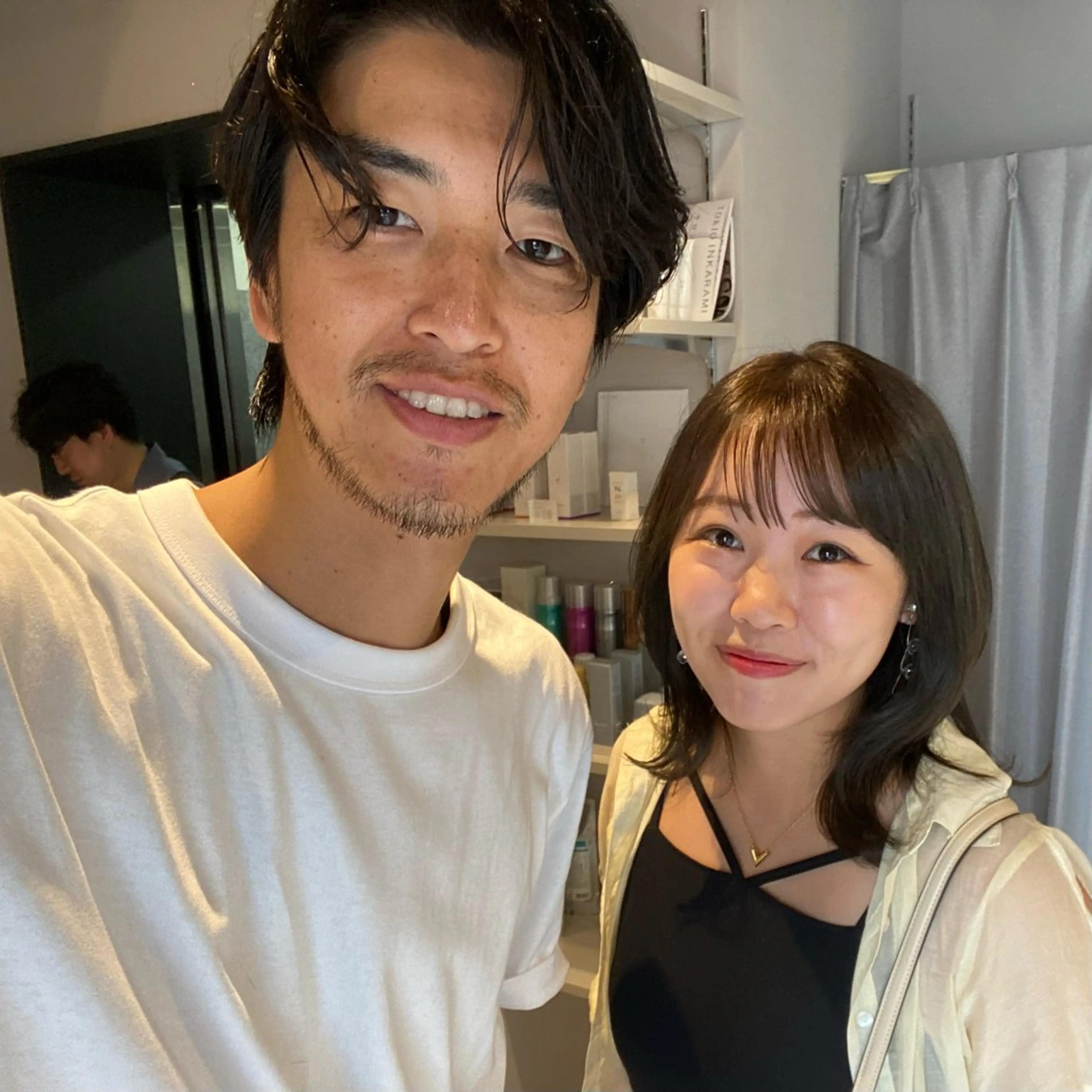 ミディアム ミディアムパーマ ハイライト 髪質改善 レイヤーカット カット ヘアカラー トリートメント また会いたくなる 美容師【KENTA】のヘアスタイル