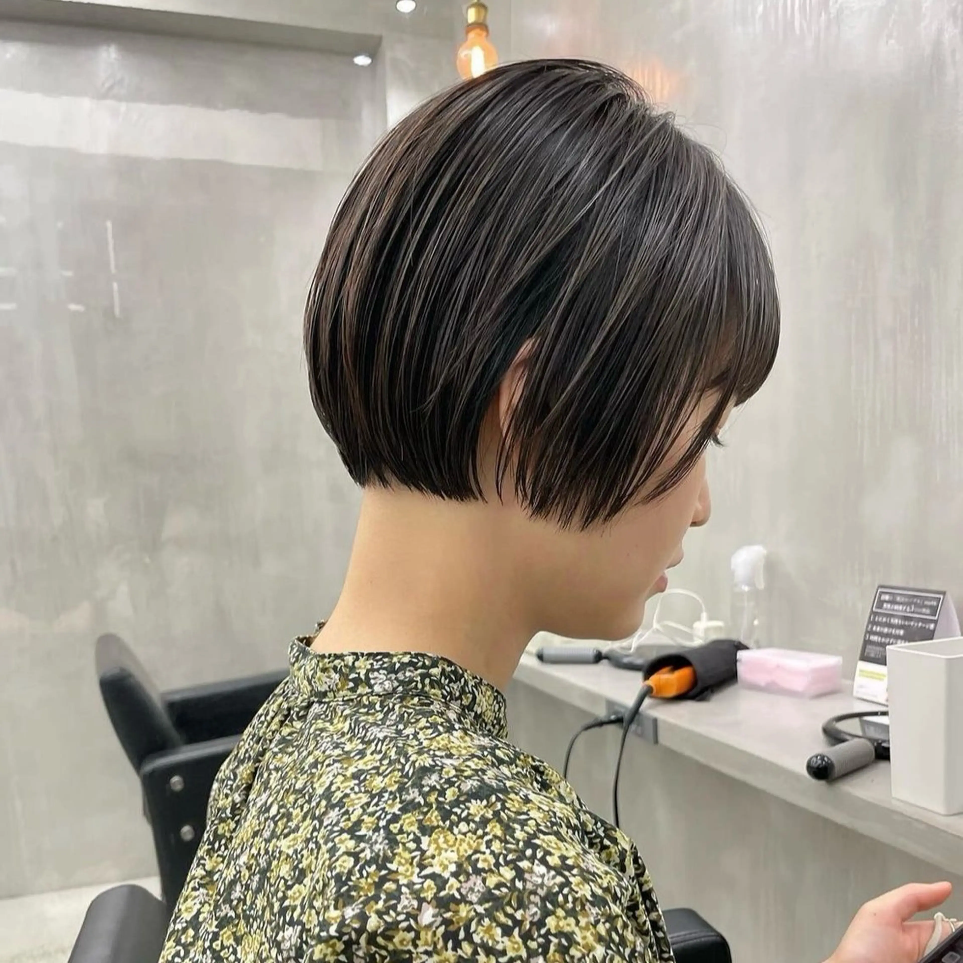 ショート カラー 伸ばしかけ ショートヘア おぐらみゆう 🍎ボブ/ショートのヘアスタイル