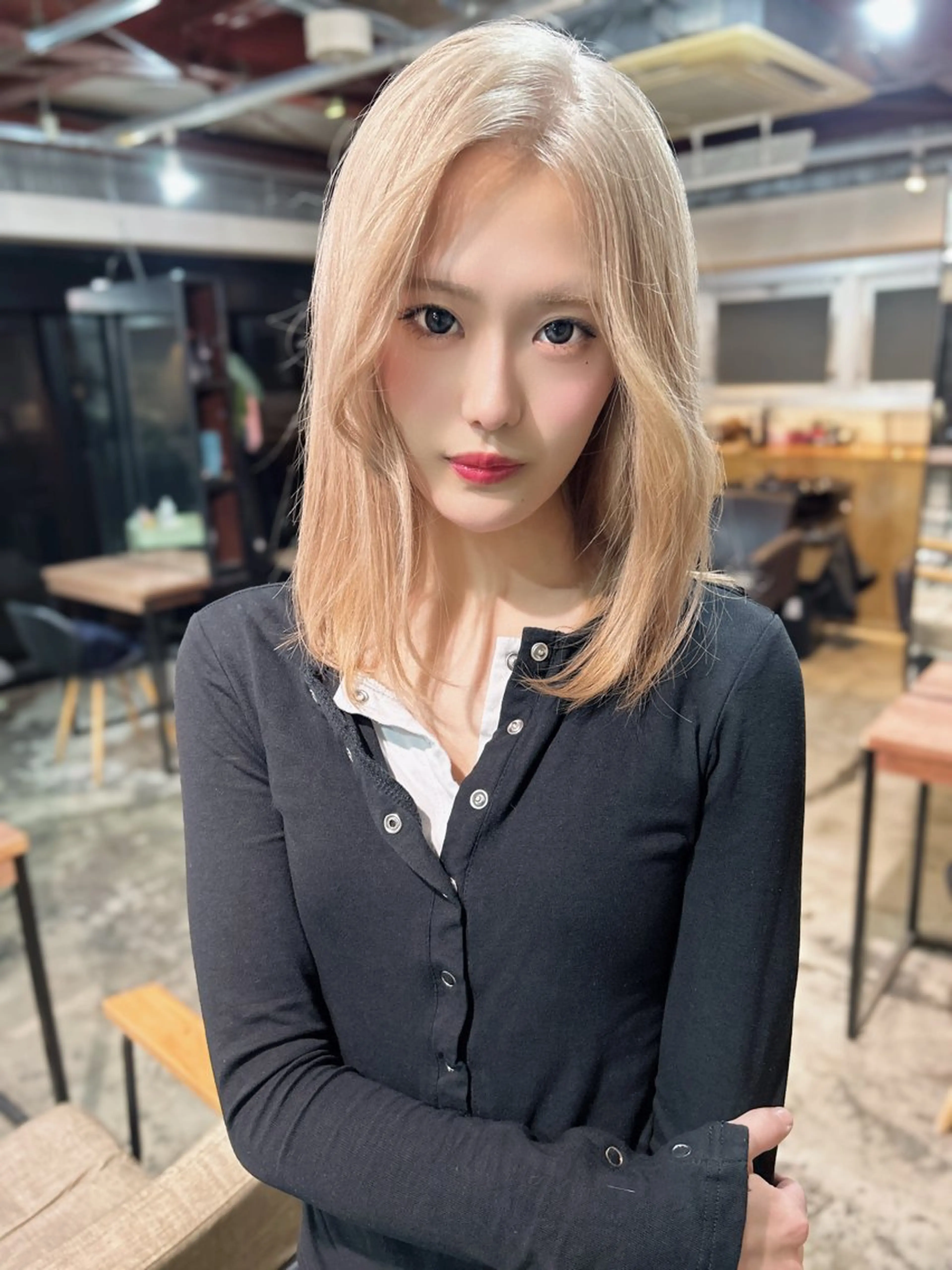 🥇人気No.1🌈カット➕ブリーチありダブルカラー➕1stepトリートメントの写真