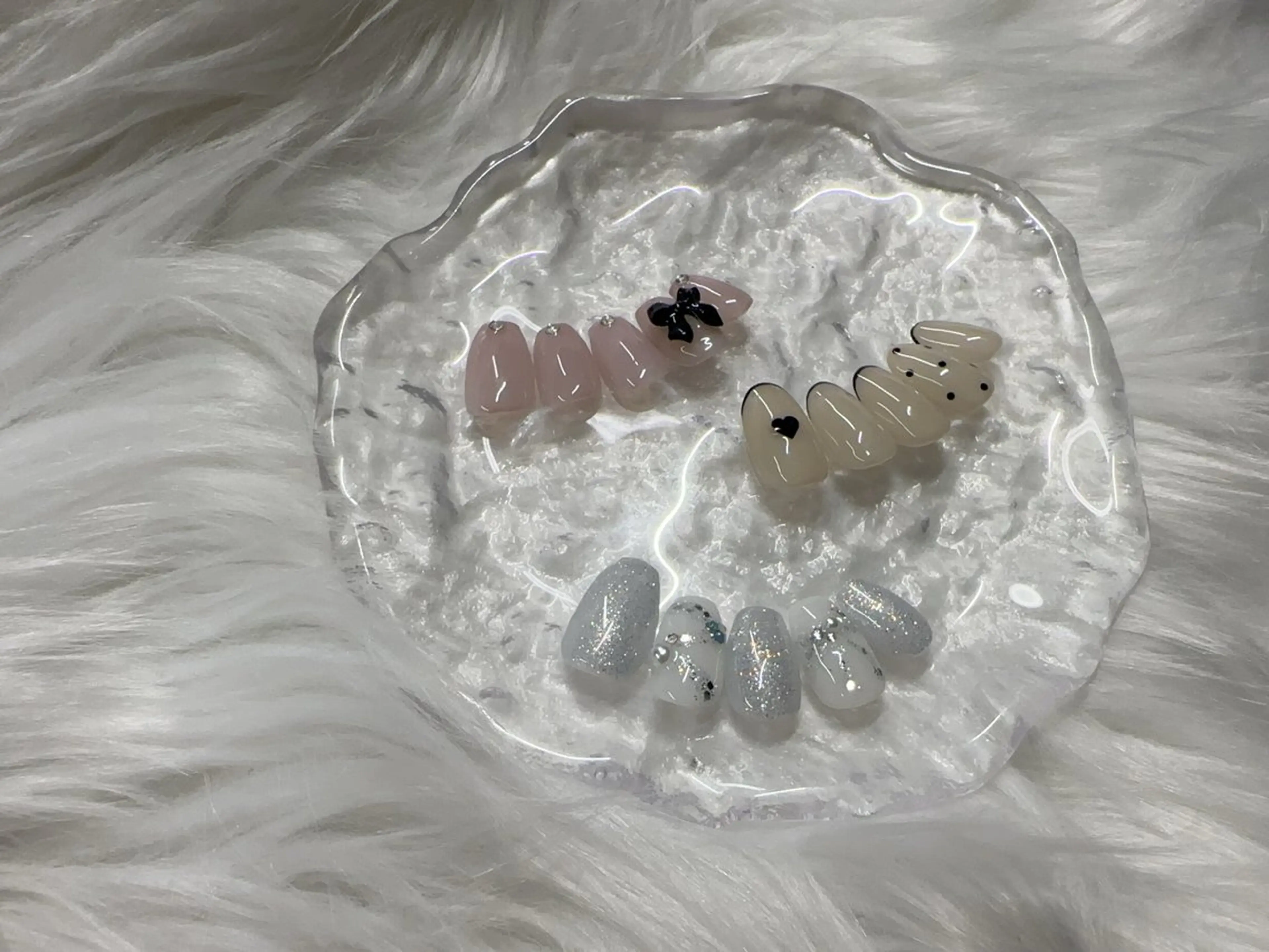 韓国デザインネイルの写真