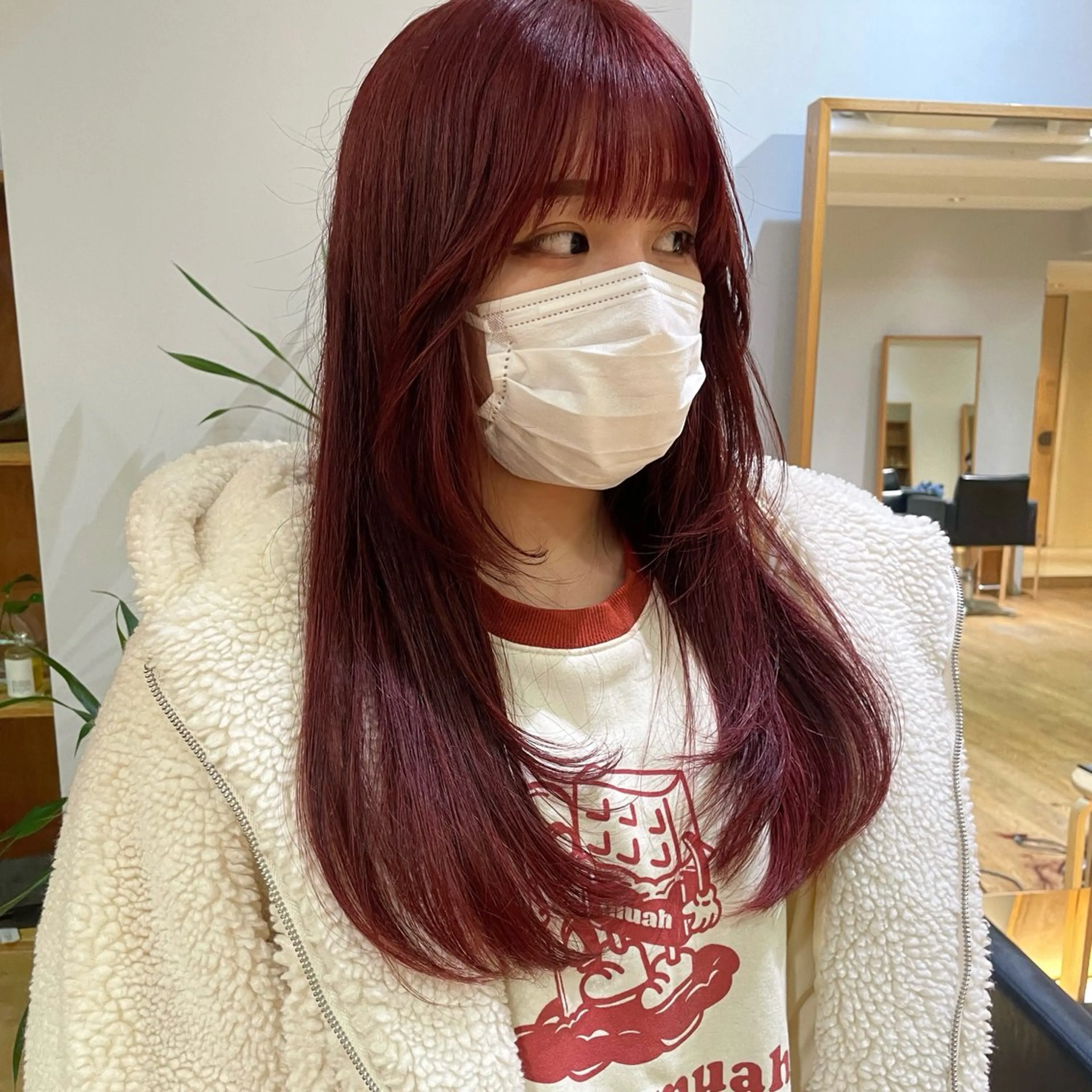 セミロング カラー レイヤーカット カット ヘアカラー 大橋 芽衣のヘアスタイル