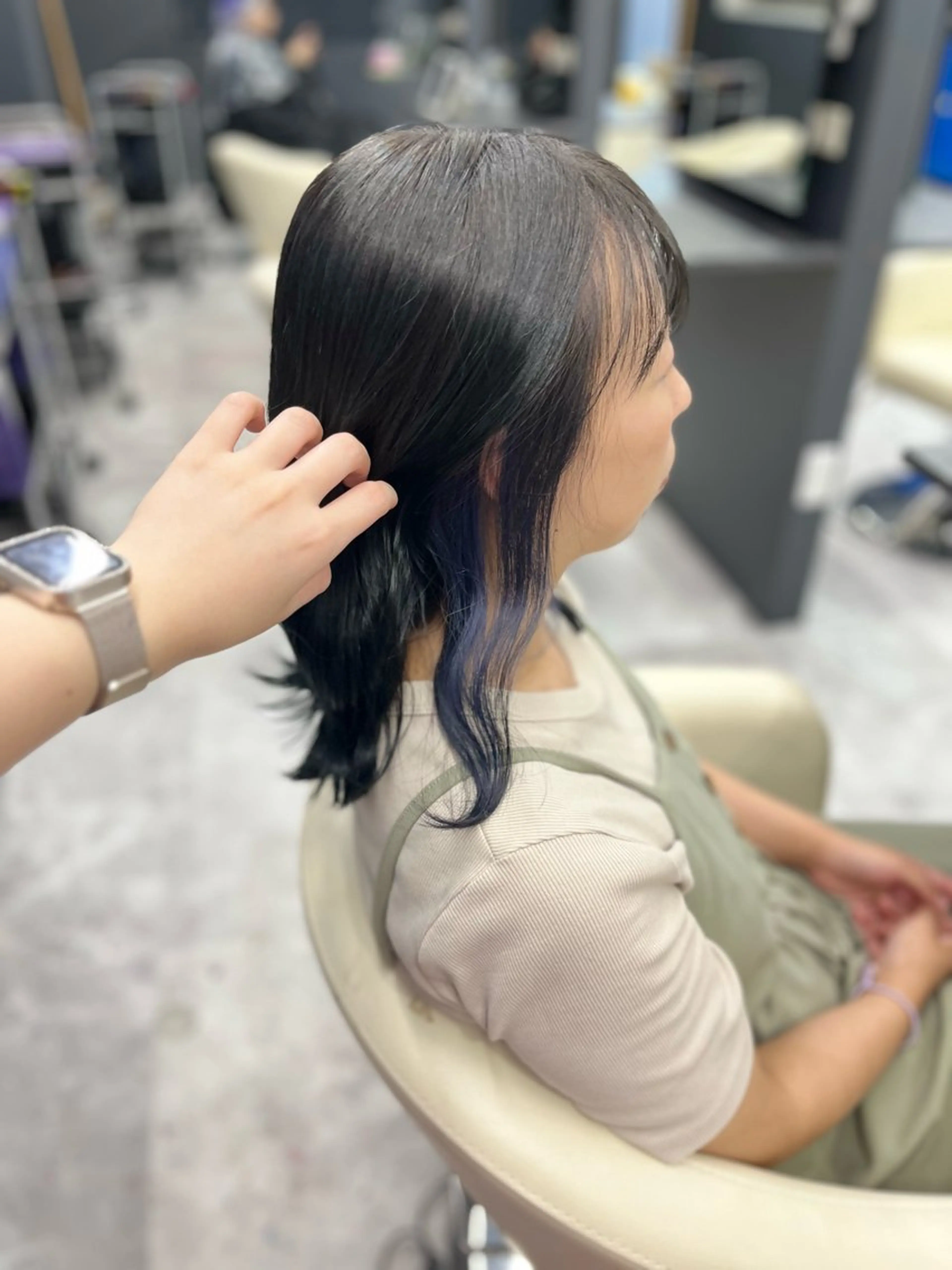 ミディアム ヘアカラー white.梅田所属・White梅田  ／ COCOのヘアスタイル