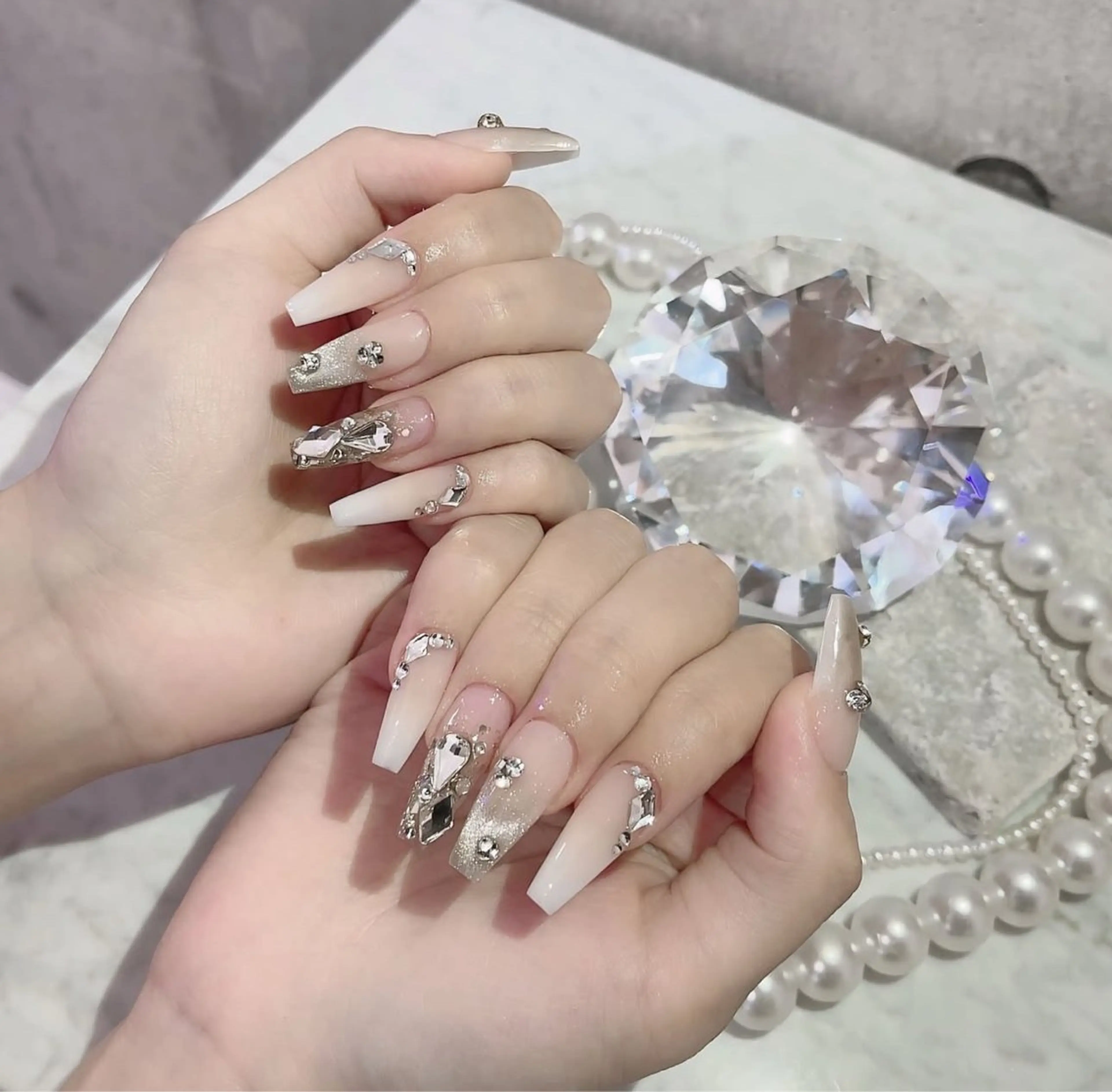 ネイル ハンドネイル ドリスネイルサロン所属・Doris Nail Salonのネイルデザイン