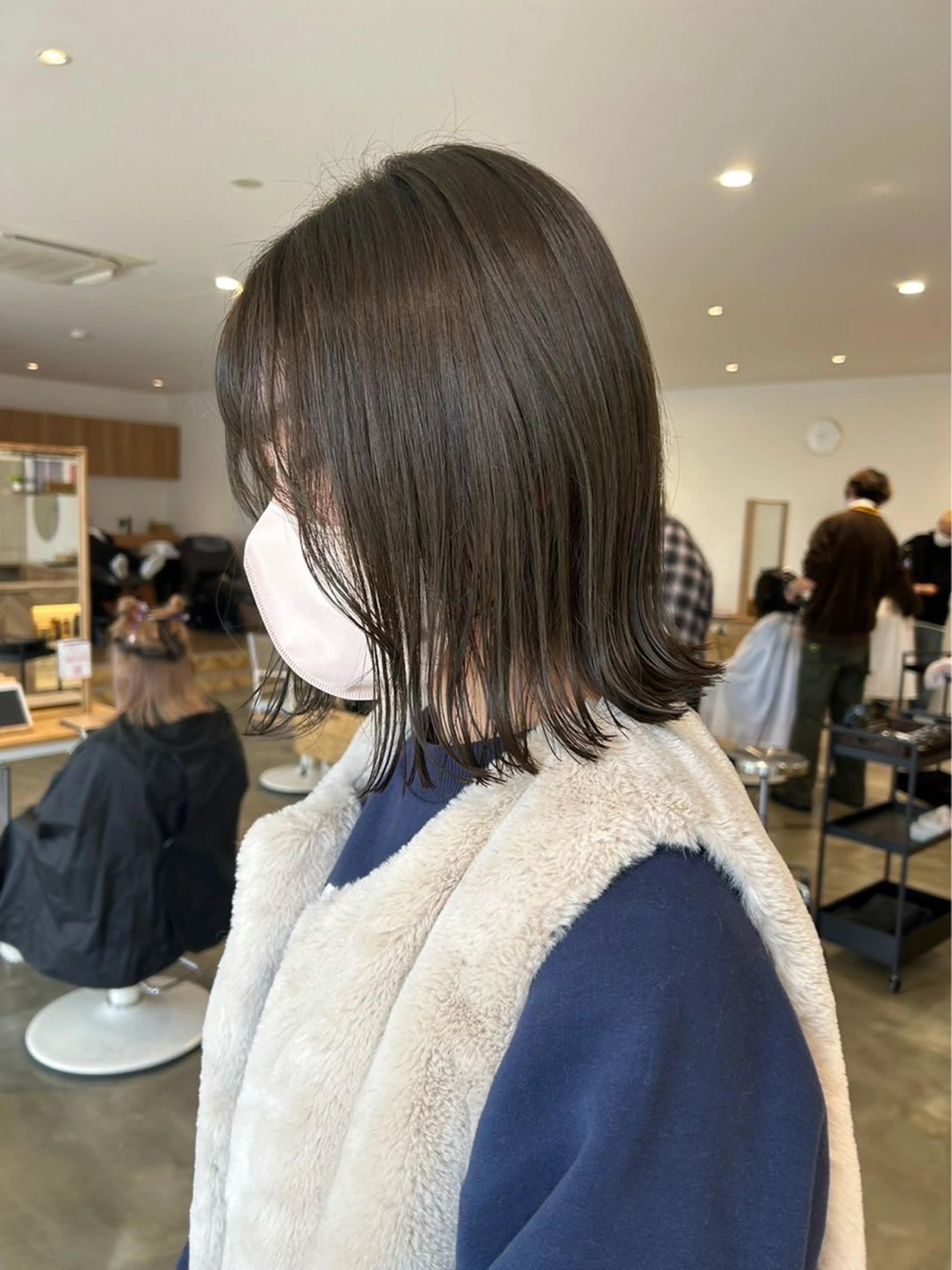 カラー 今井 凜のヘアスタイル