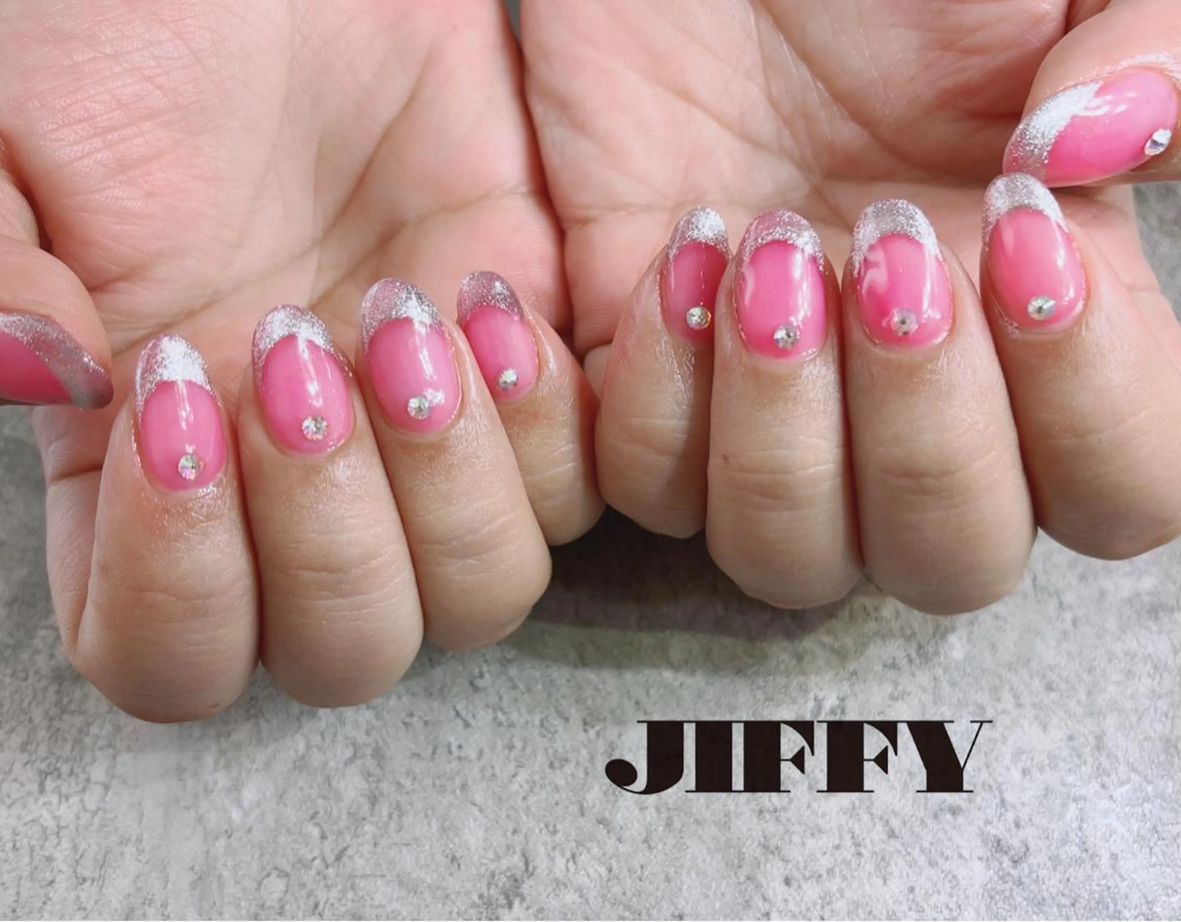 ネイル フレンチネイル マグネットネイル マグネットフレンチ JIFFY所属・JIFFY nailstudioのネイルデザイン