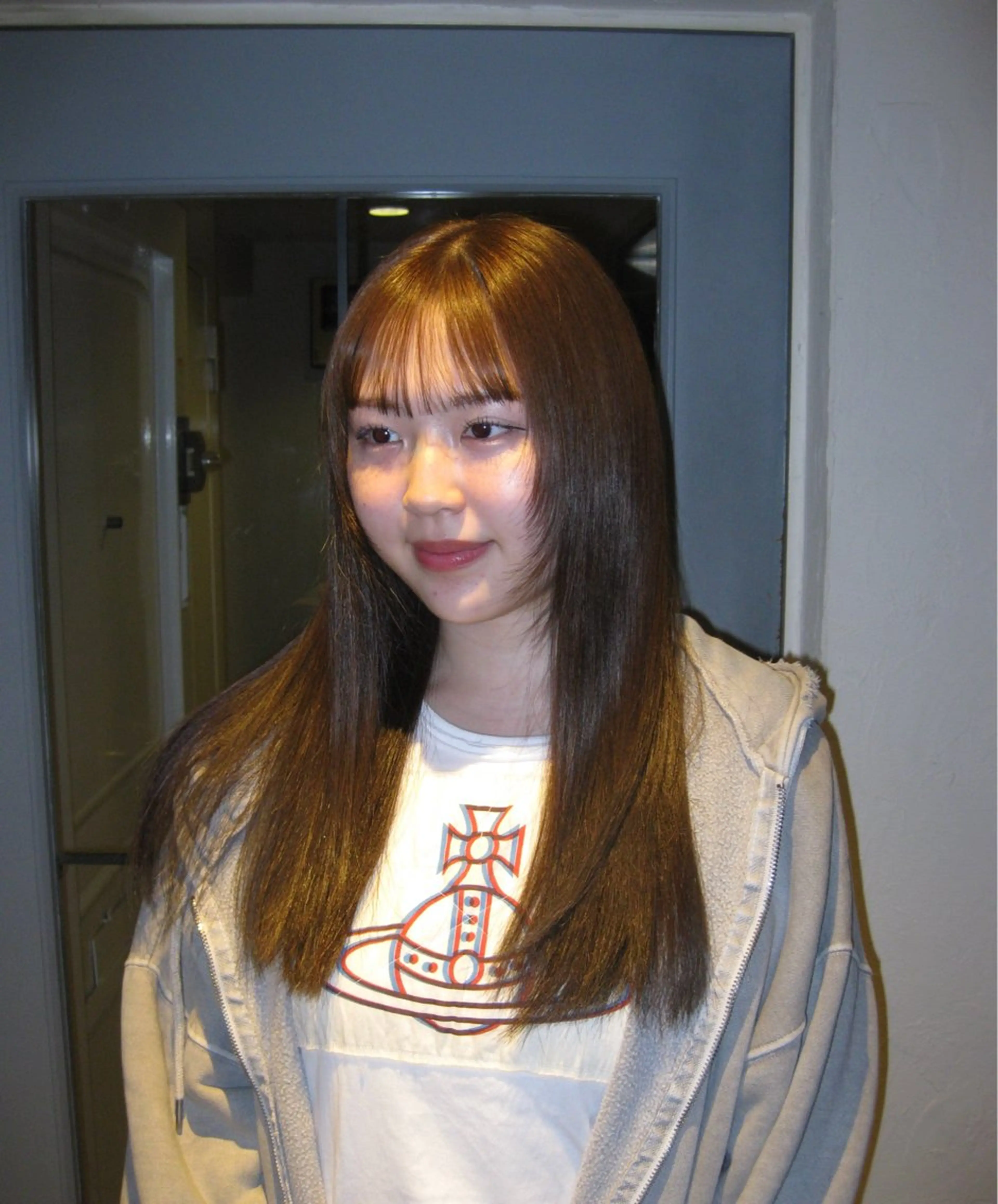 セミロング 今井 香奈恵のヘアスタイル