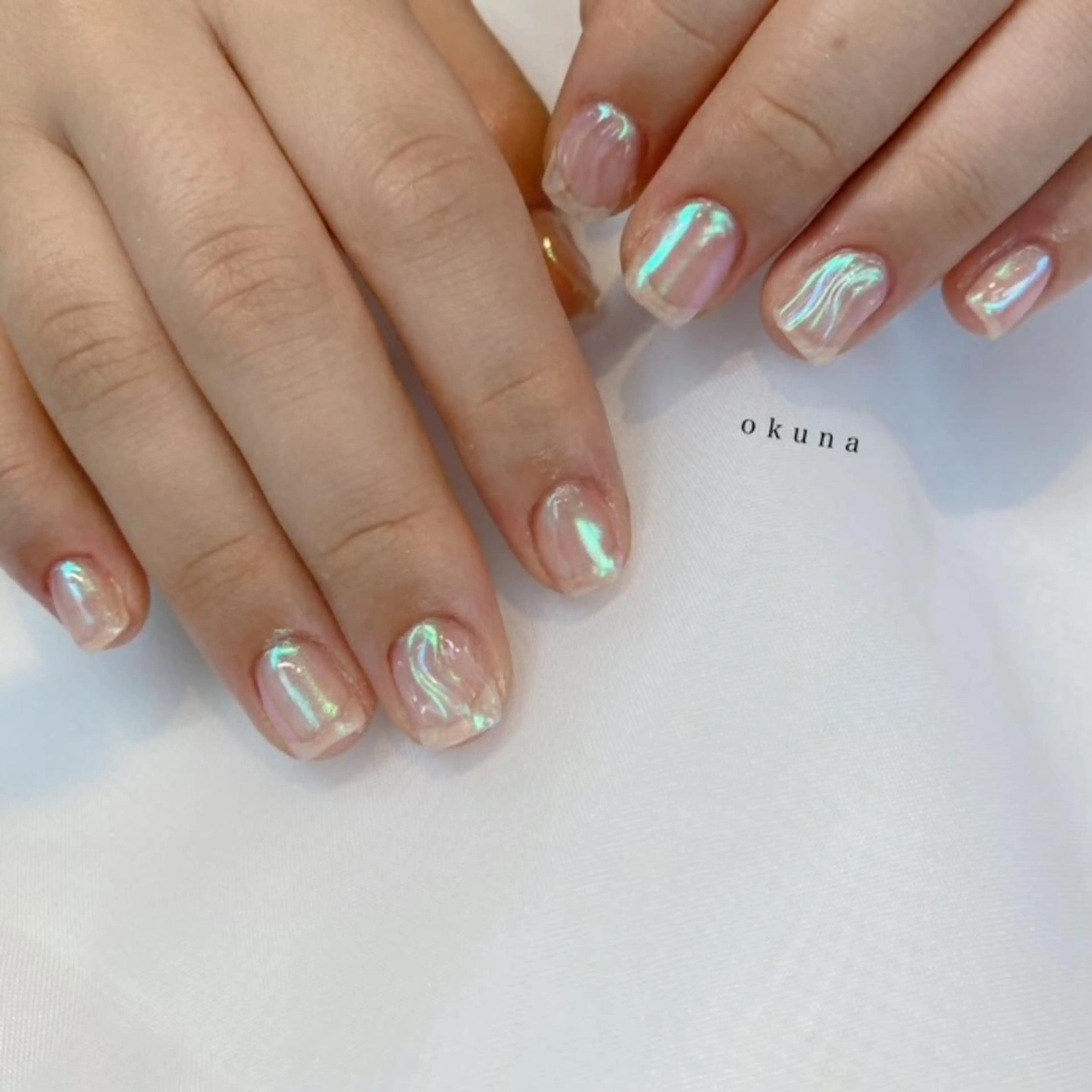 ネイル マグネットネイル ミラーネイル ニュアンスネイル パンチャパンチャ ネイルサロンのネイルデザイン