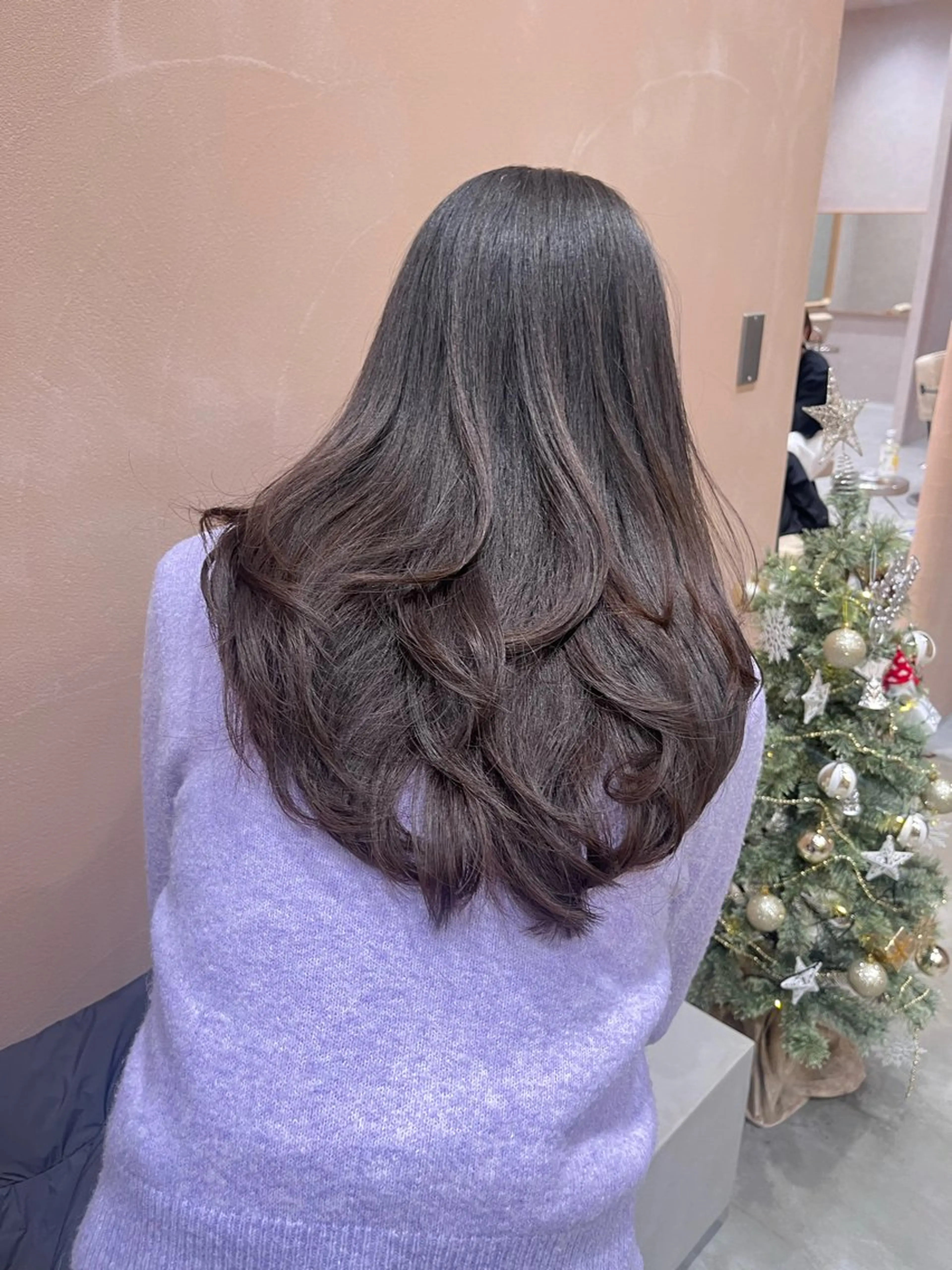 ロング 阿久津真衣 似合わせカットのヘアスタイル
