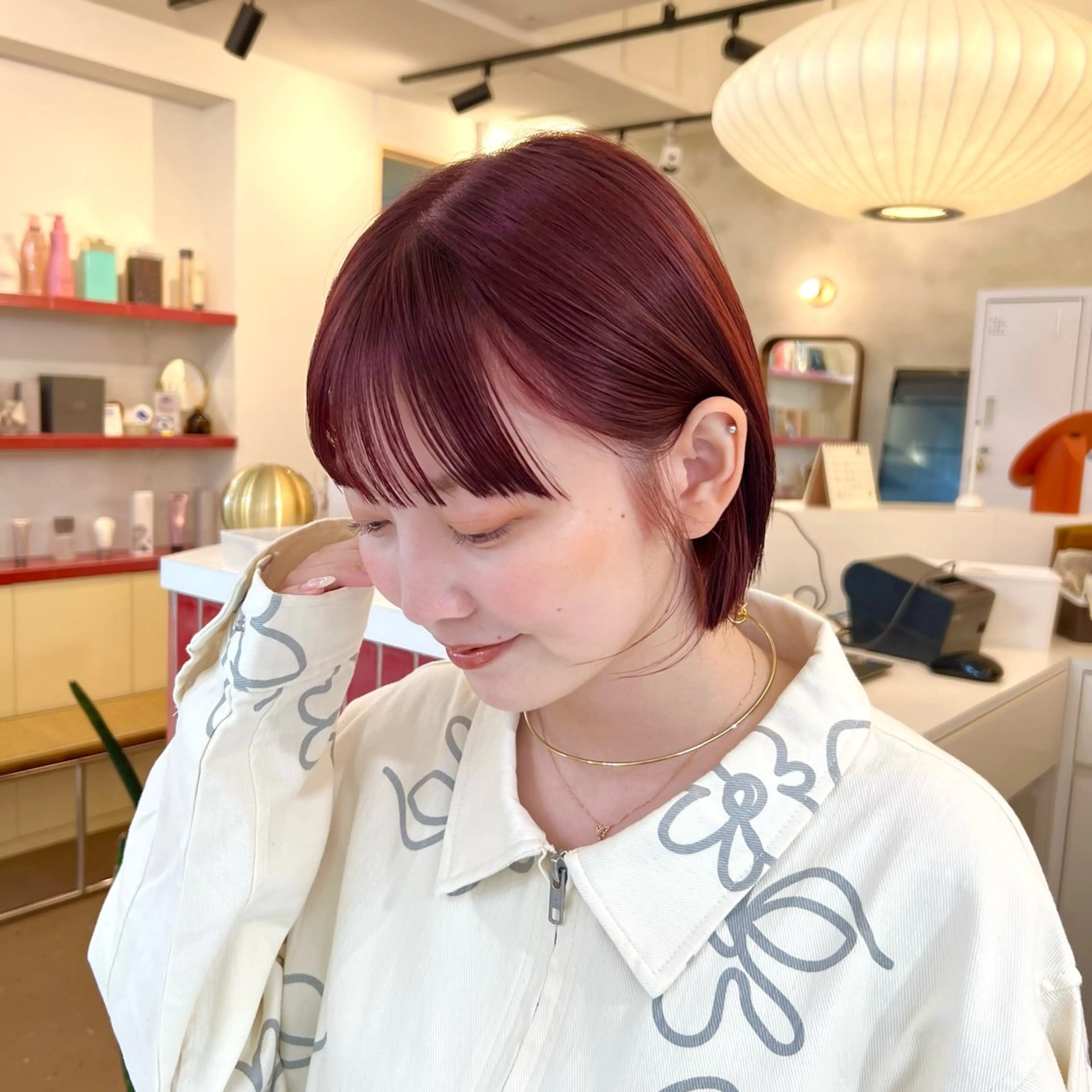 ショート 暖色カラー/ベージュ 🩰ayano♡のヘアスタイル