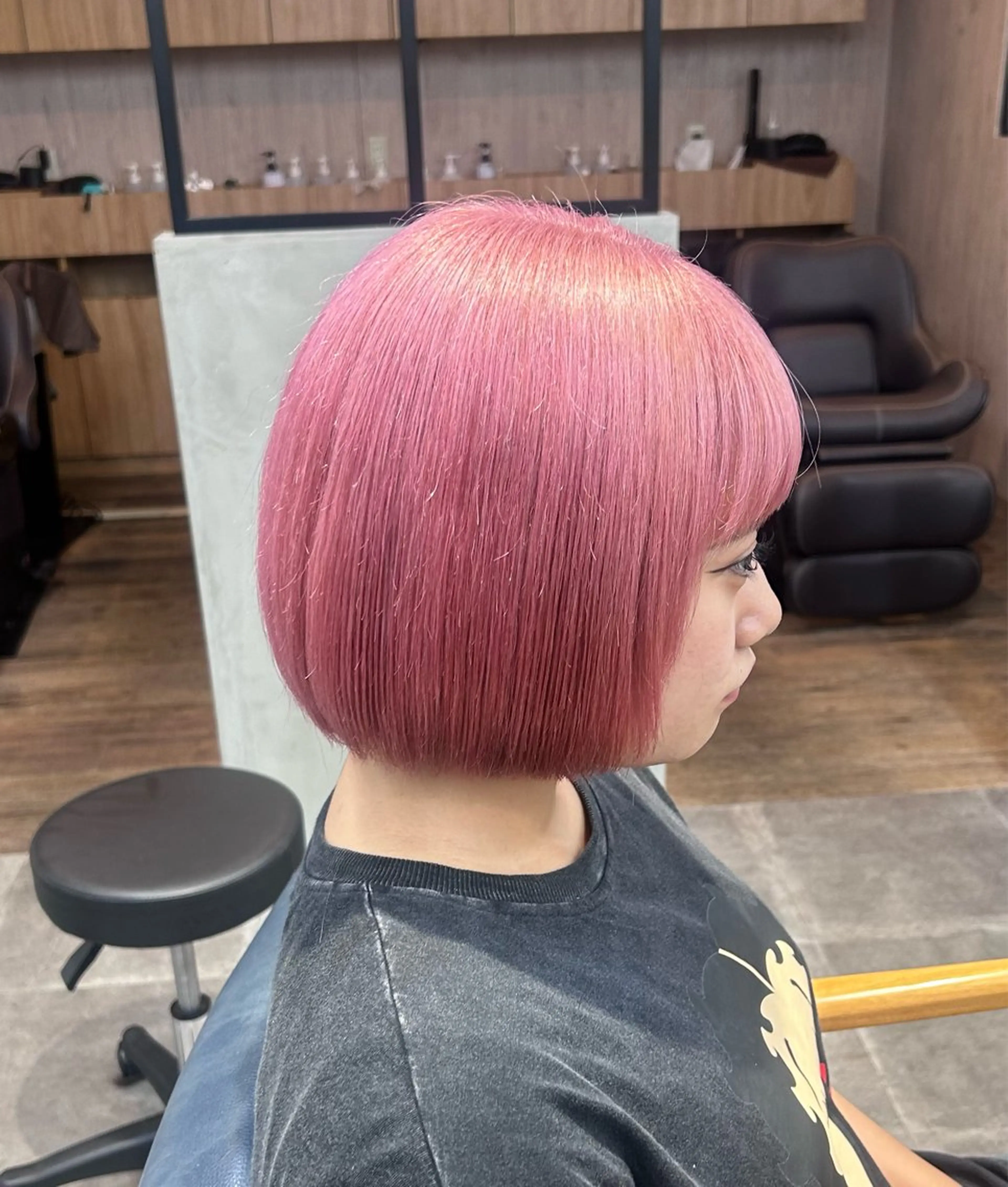 ショート カラー 韓国×髪質改善カラー 💎hinaのヘアスタイル