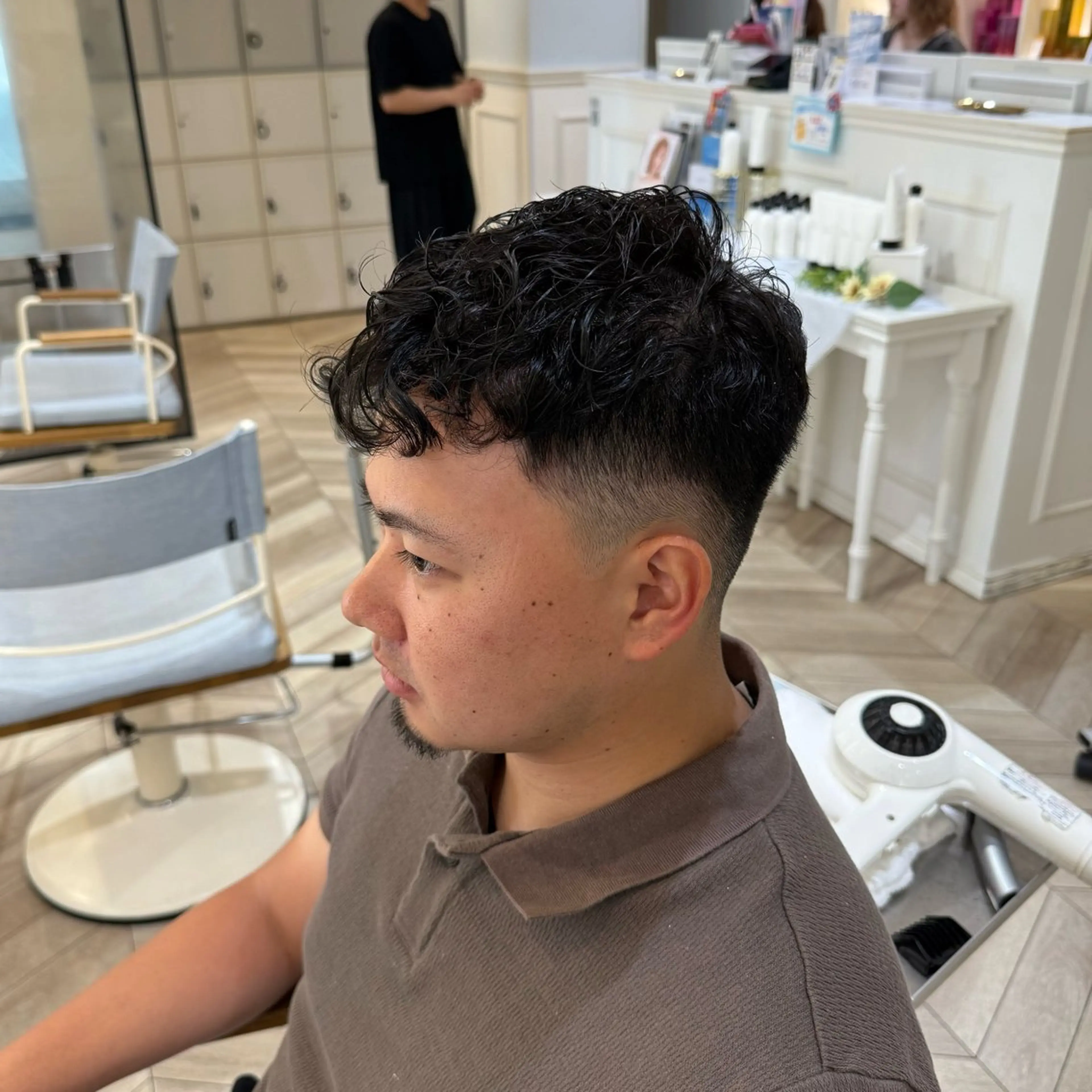 パーマ メンズ カット パーマ 髪質改善/艶カラー 🐬Rino🌙のヘアスタイル