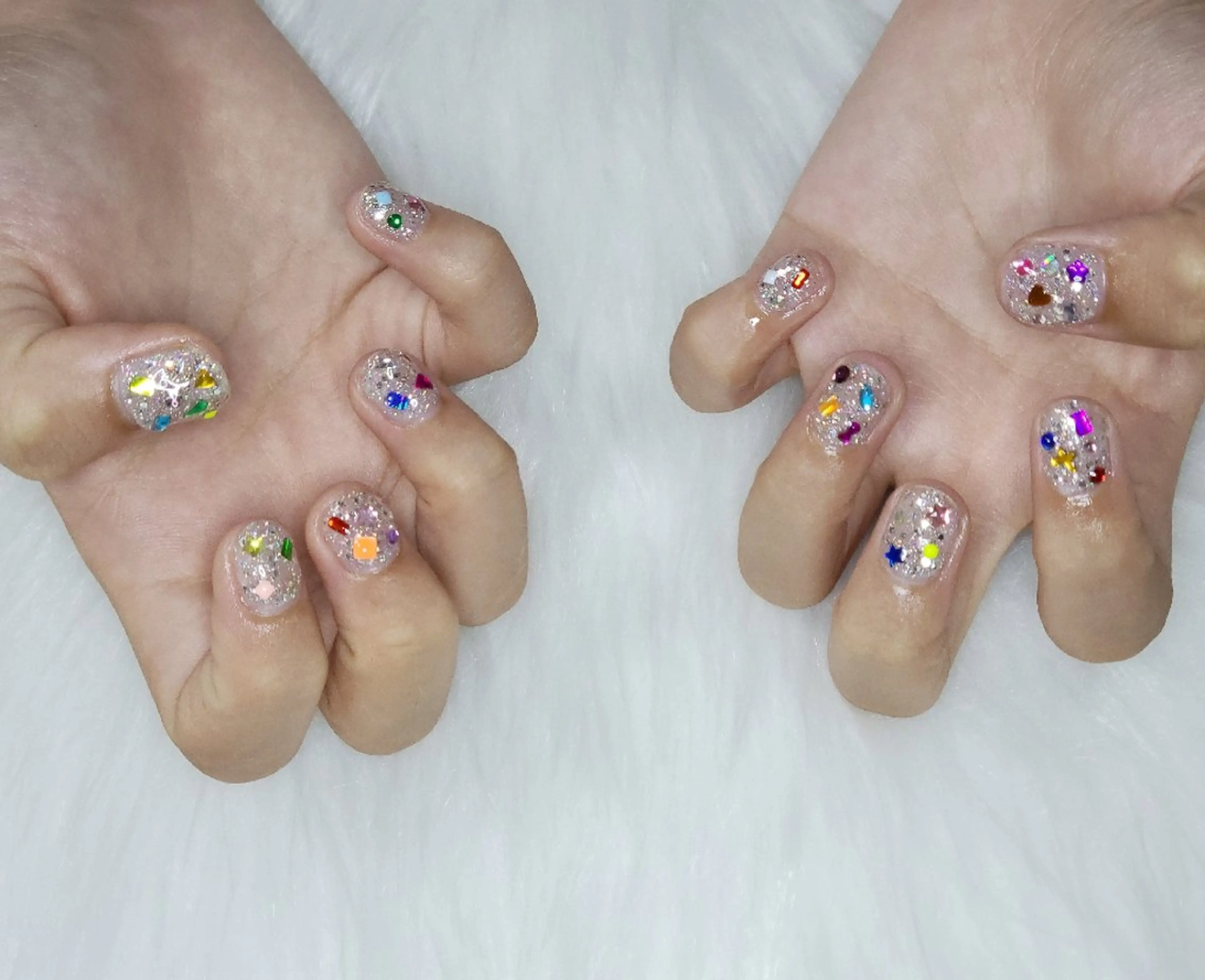 ネイル キラキラネイル ハンドネイル Lily Eye&Nailのネイルデザイン