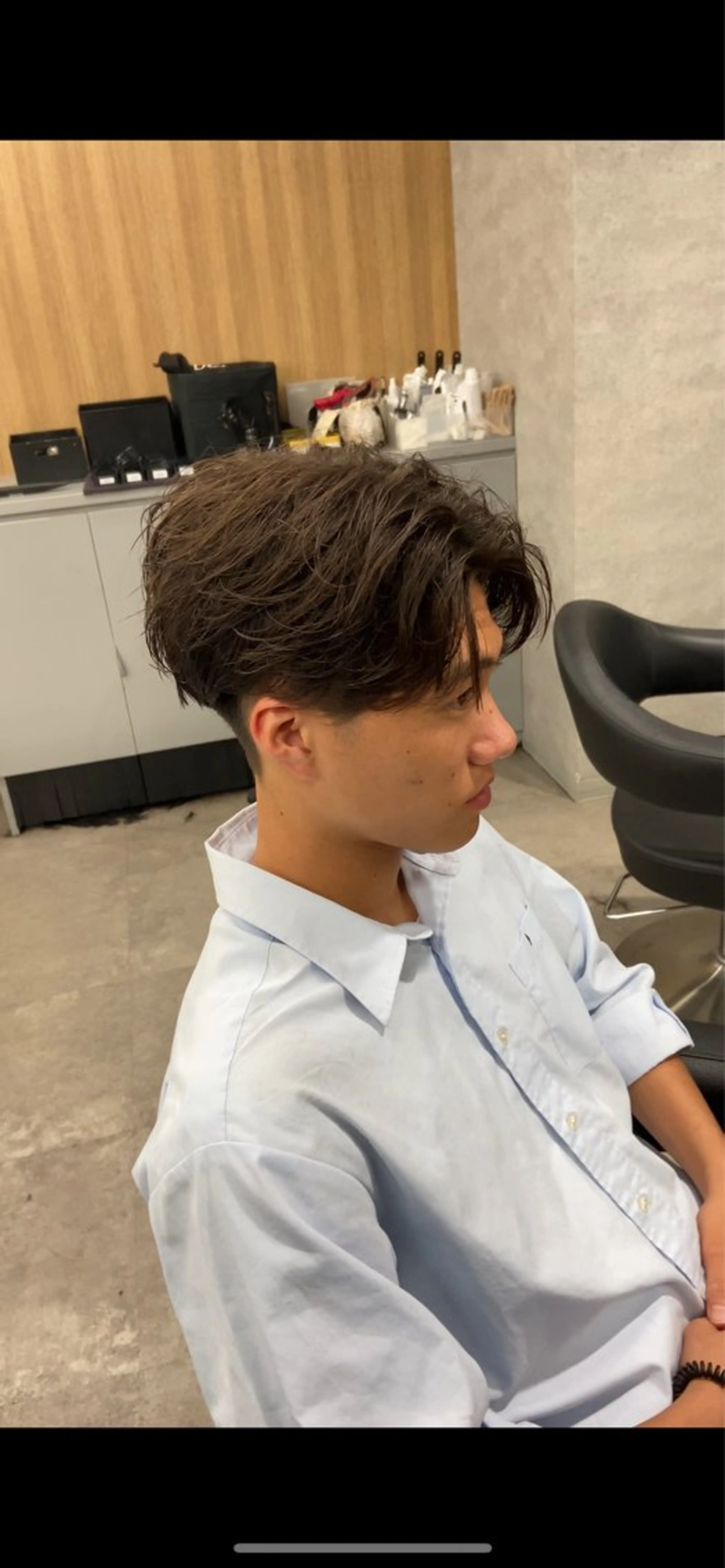 パーマ メンズ センターパート メンズハイライト メンズメッシュ マッシュ メンズパーマ 波巻き/サーフカール 🌊吉野裕稀のヘアスタイル