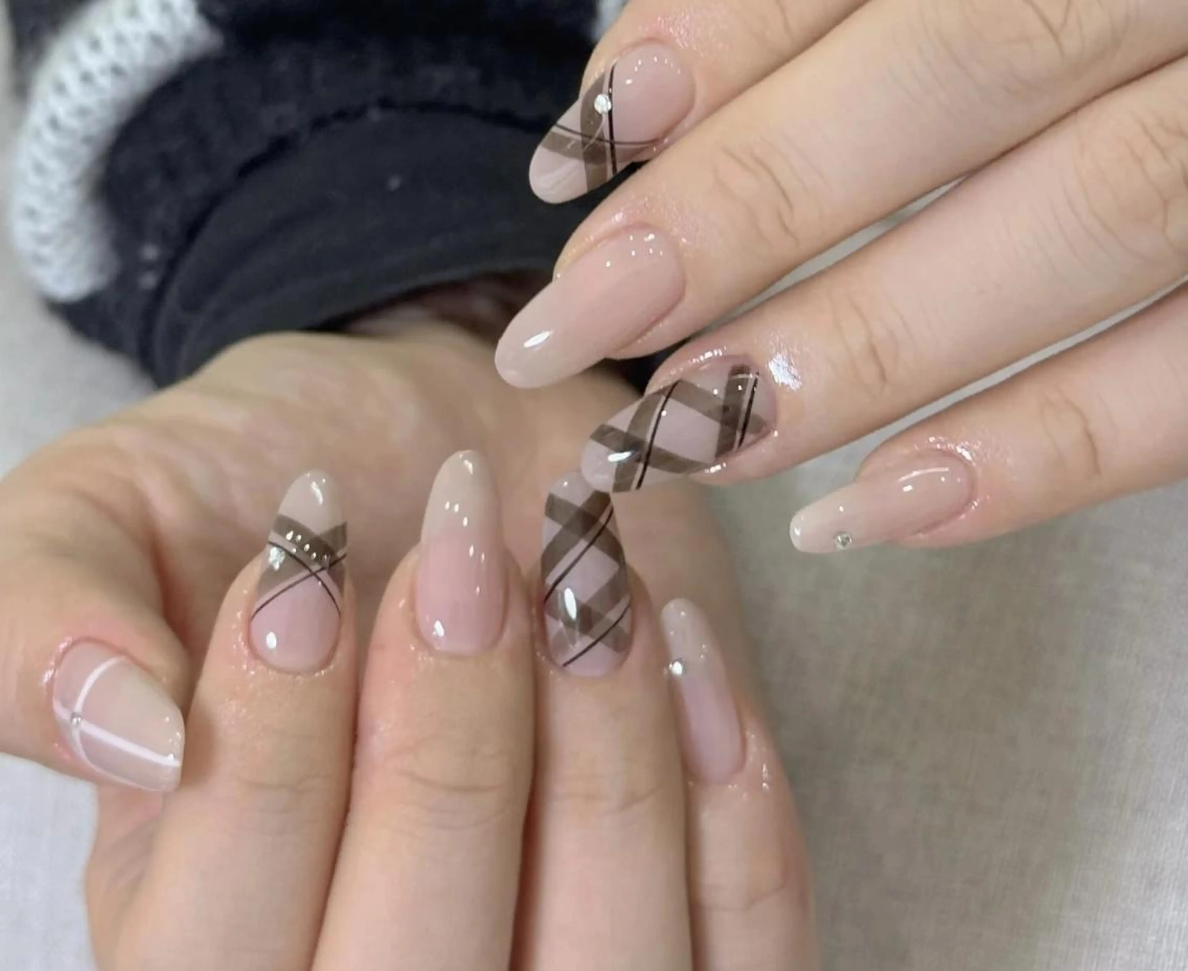 ネイル ハンドネイル ハンドケア 🍑 momo_nailのネイルデザイン