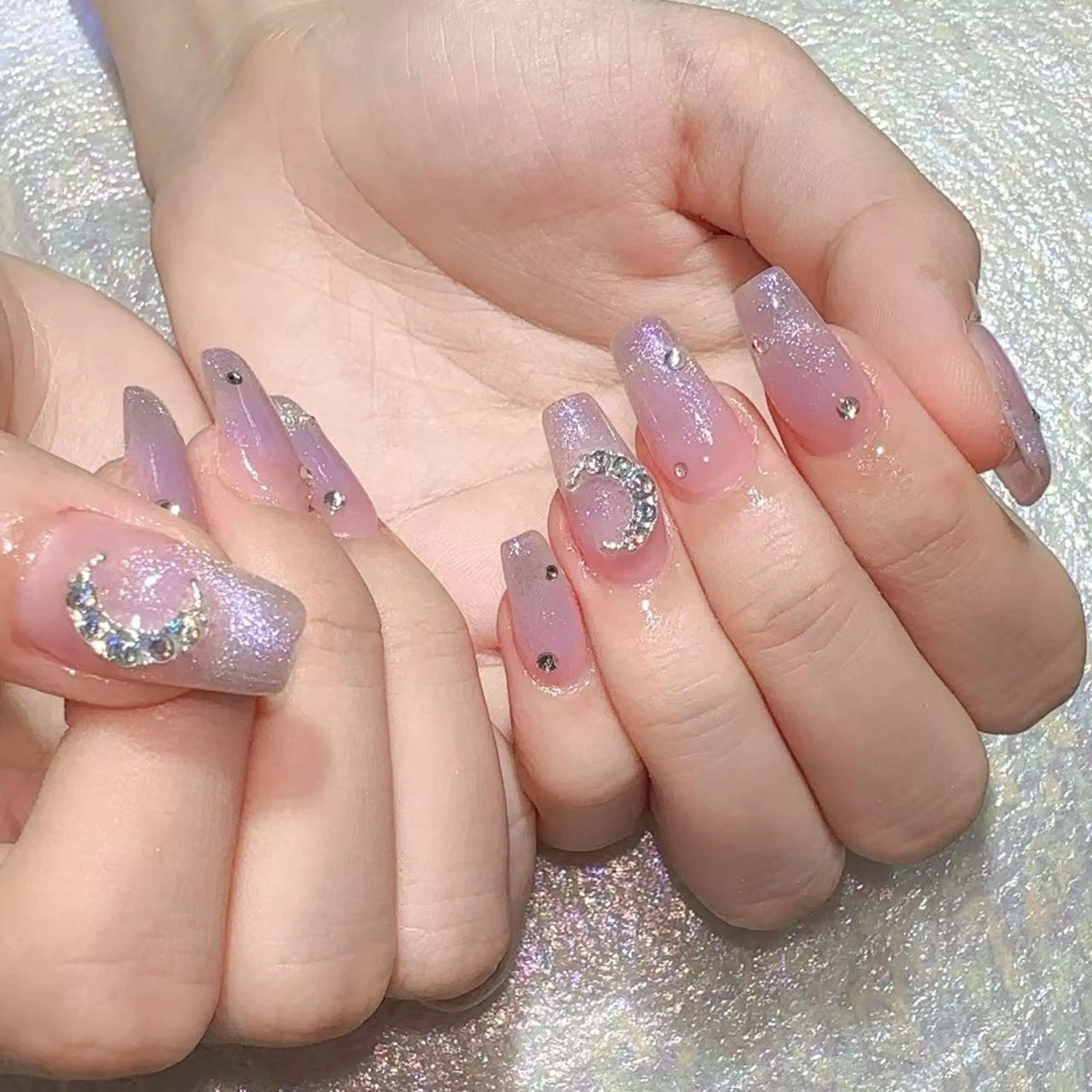 ネイル ハンドネイル Queens マオのネイルデザイン