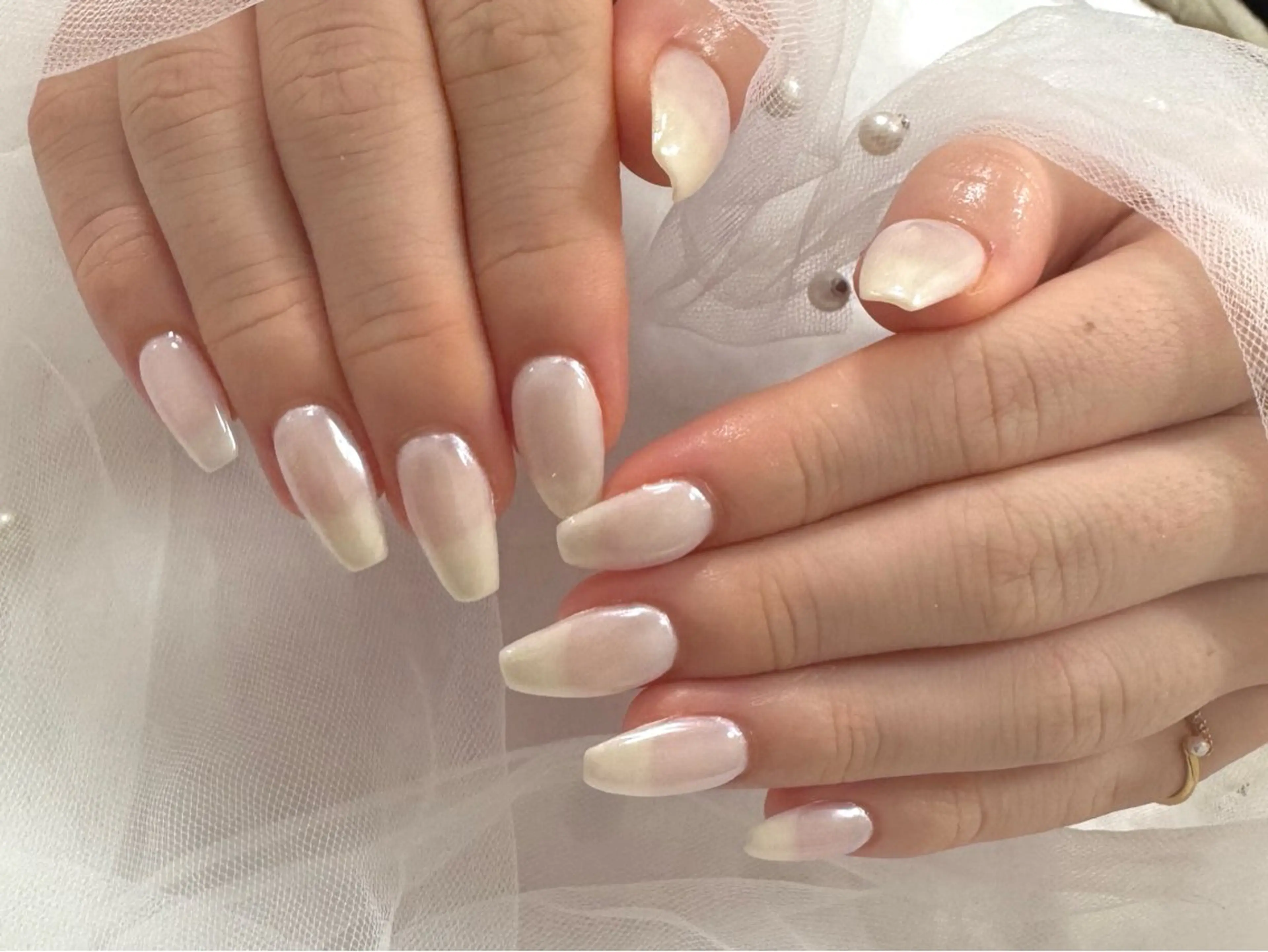 ネイル ミラーネイル Roi〈ロワ〉 Rinneのネイルデザイン