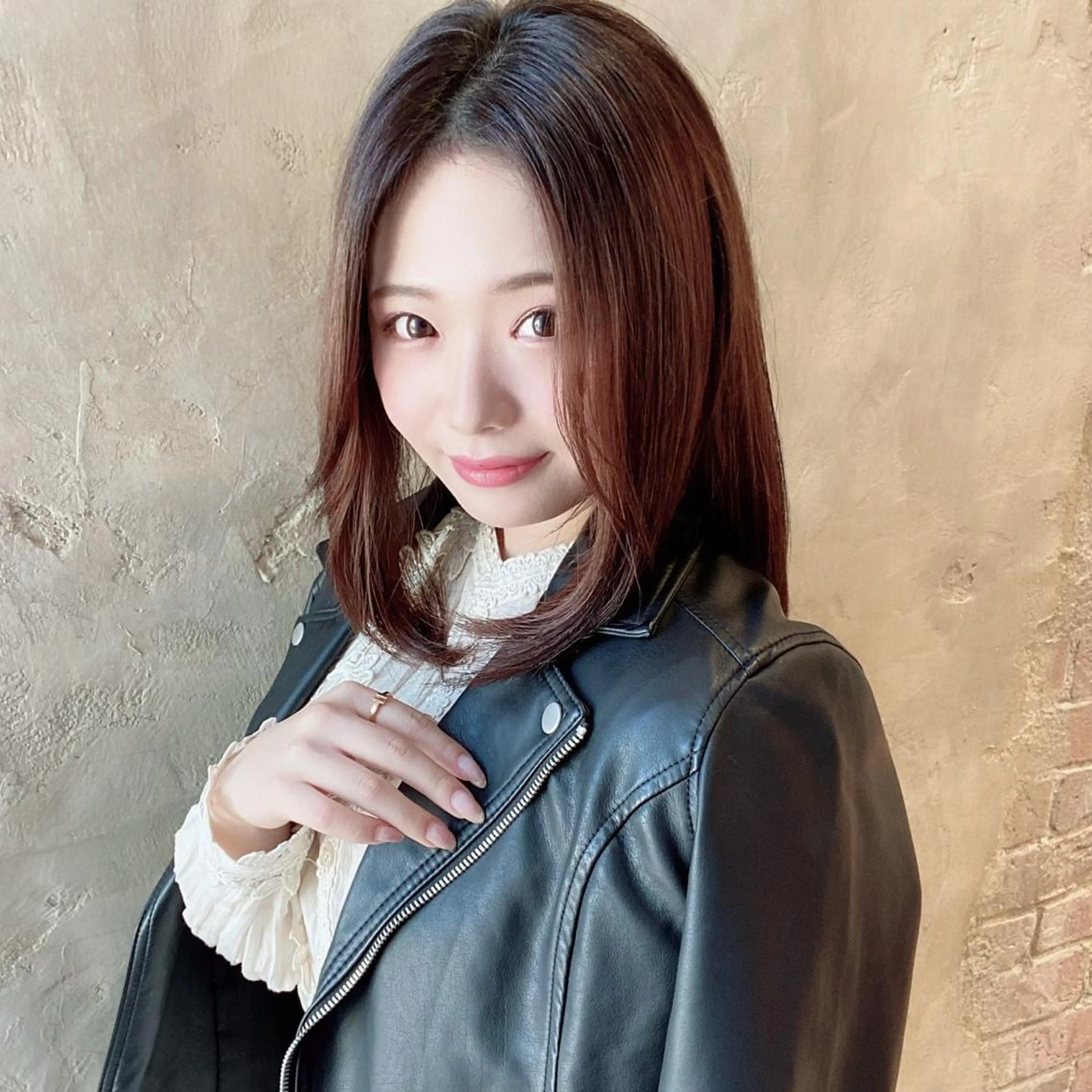 ミディアム On所属・新宿　ショート・ボブ カットモデル募集のヘアスタイル