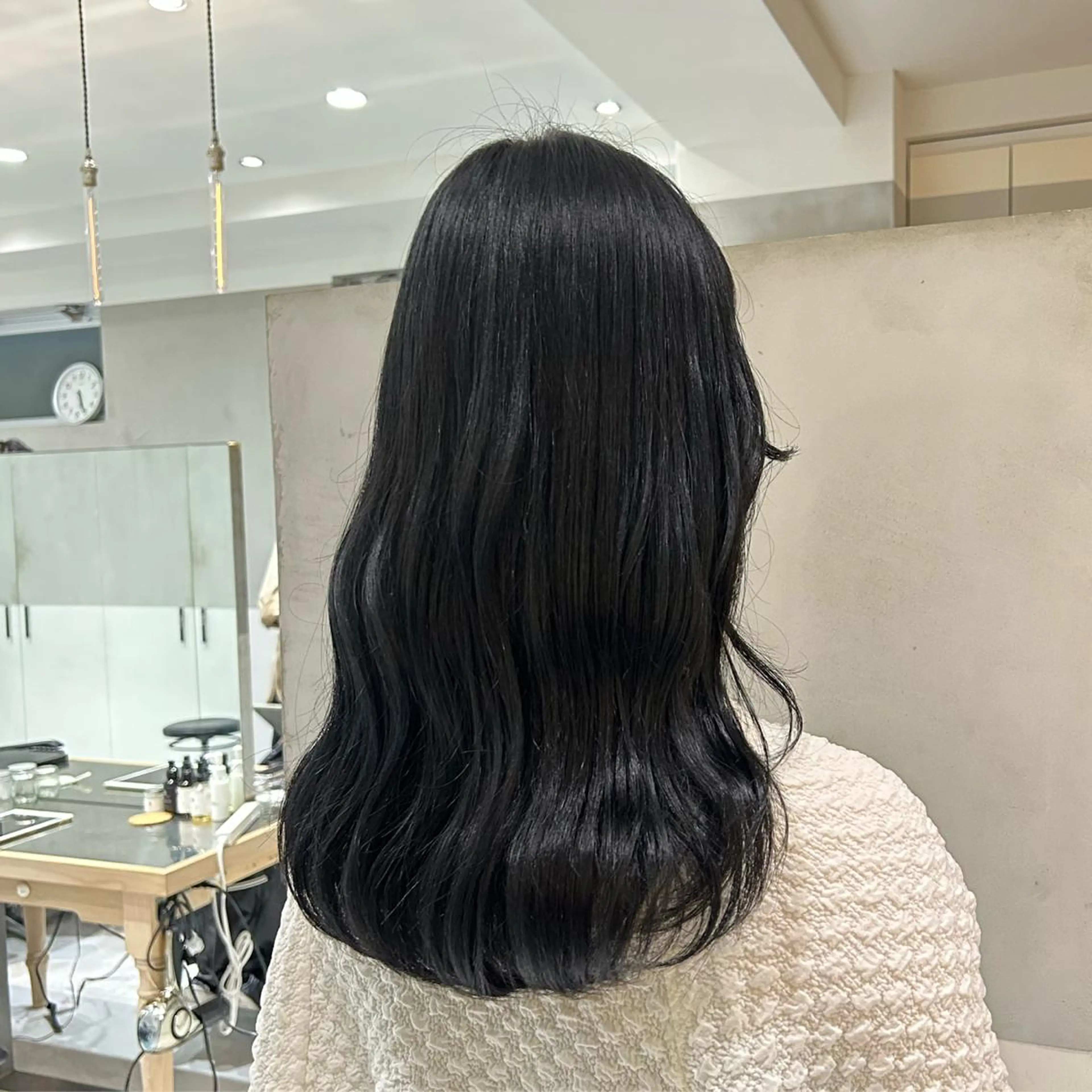 ロング カラー 黒髪 ブルーカラー ブルーブラック カット ヘアカラー トリートメント ヘアセット ナチュラル/韓国💎 haruka 💎のヘアスタイル