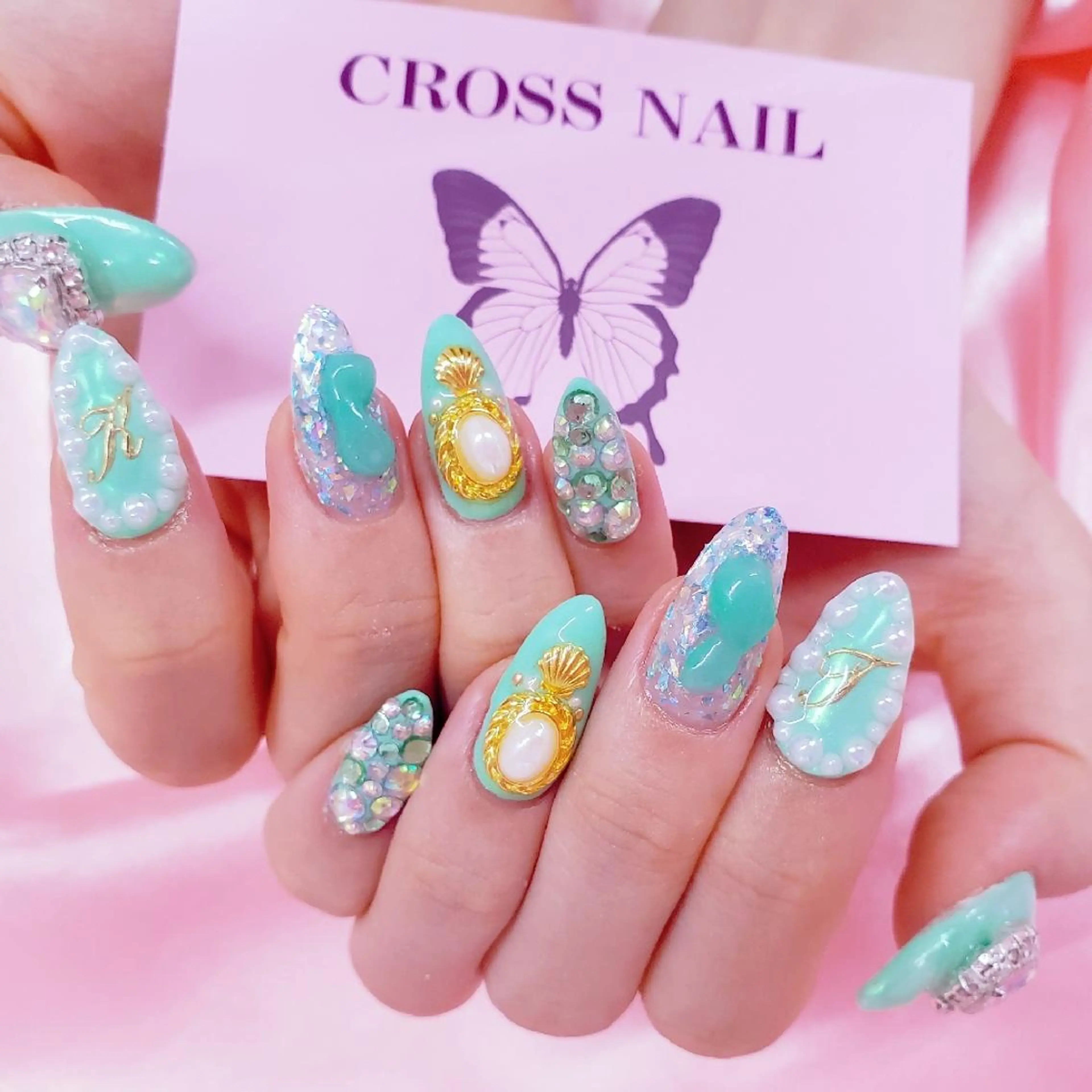 ネイル 長さ出し 氷ネイル・うるうるネイル 韓国ネイル ネイルチップ CROSS SALON/Lazy所属・CROSS  クロス　のネイルデザイン