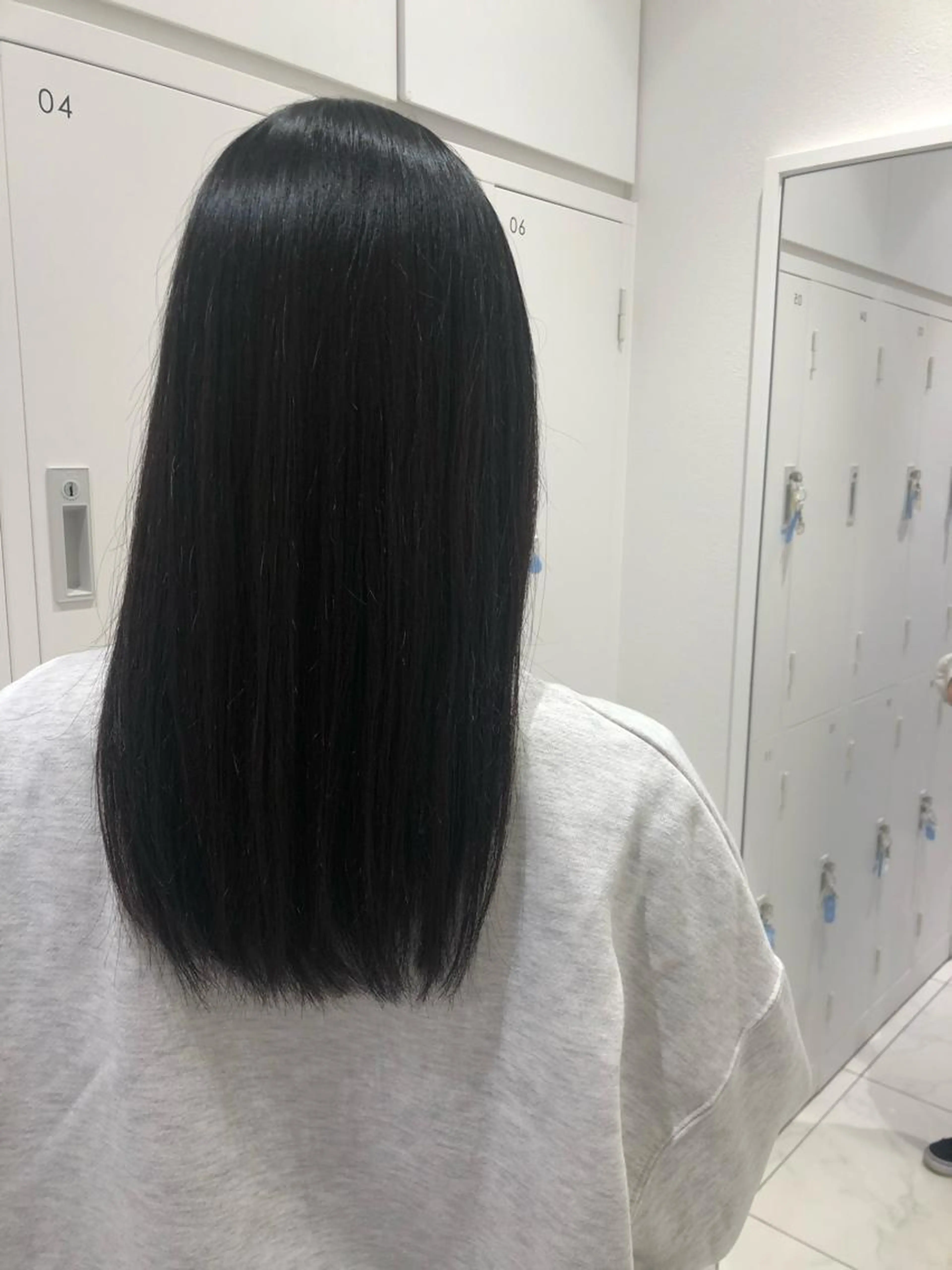 カット＋前髪縮毛矯正+指名料金の写真