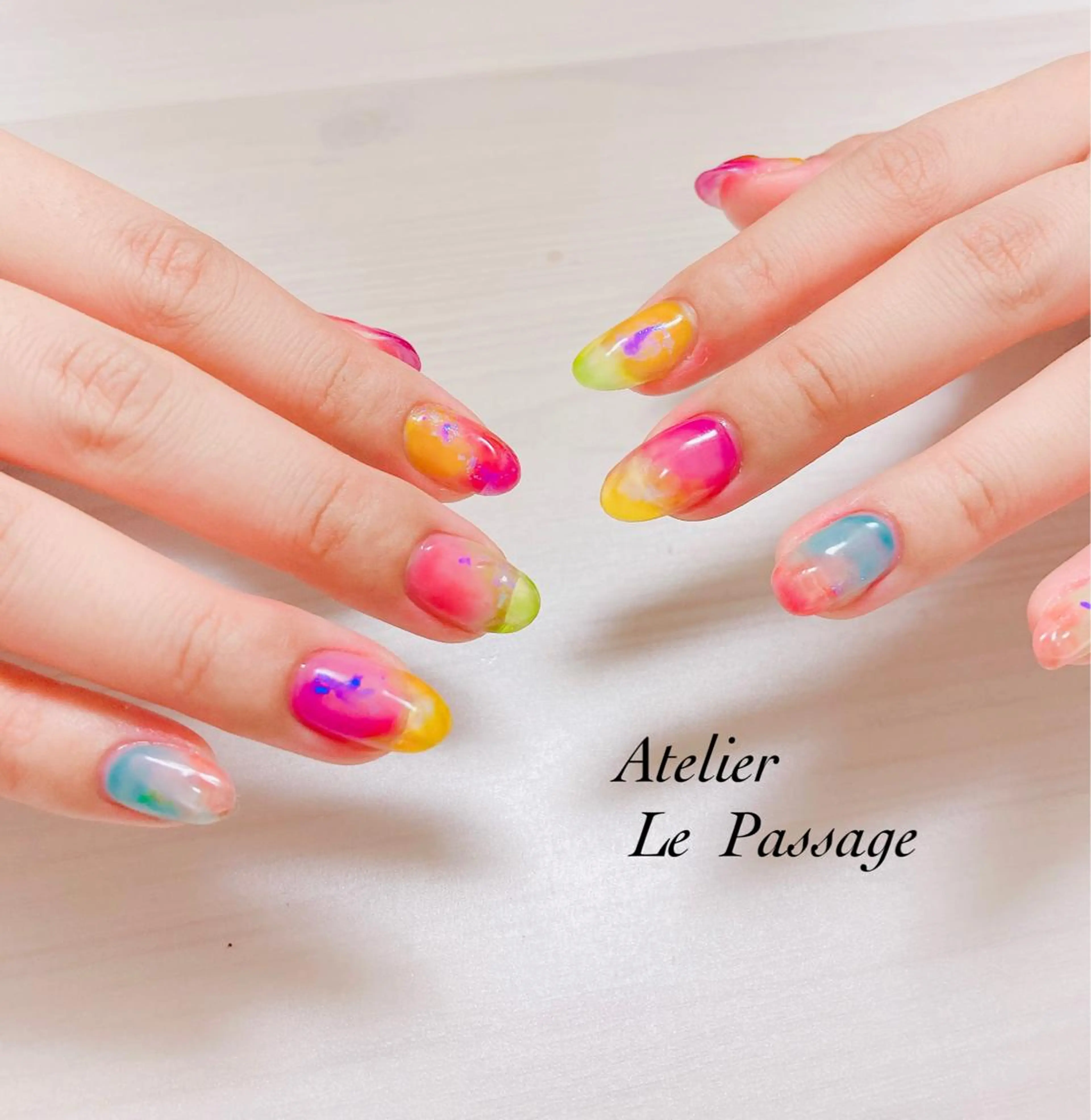 ネイル ジェルネイル パラジェル 夏ネイル Atelier Le Passage所属・h nakatsukaのネイルデザイン