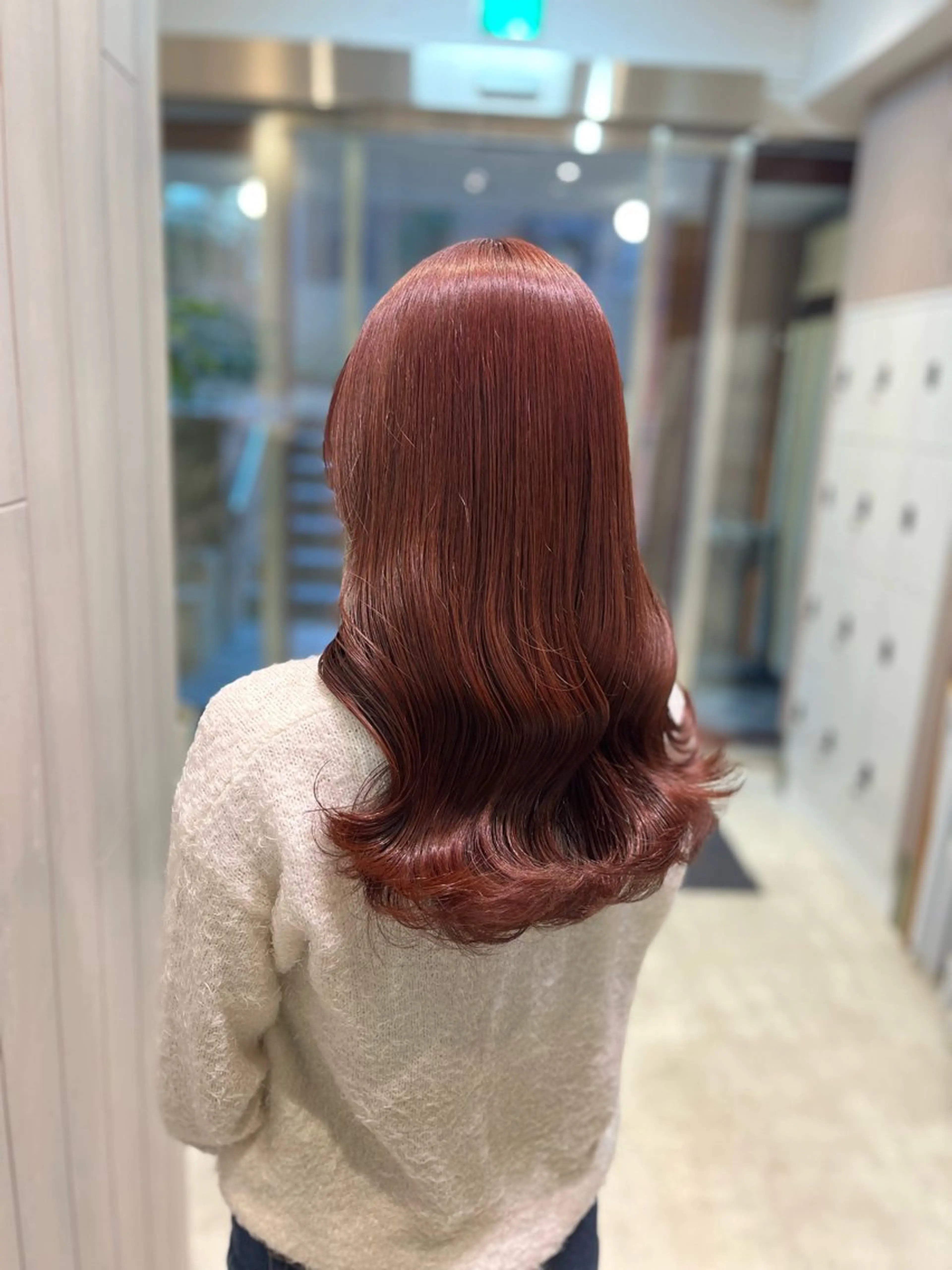 セミロング カラー ヘアアレンジ GO TODAY SHAiRE SALON  原宿verno店所属・完全💗マンツーマン marinのヘアスタイル