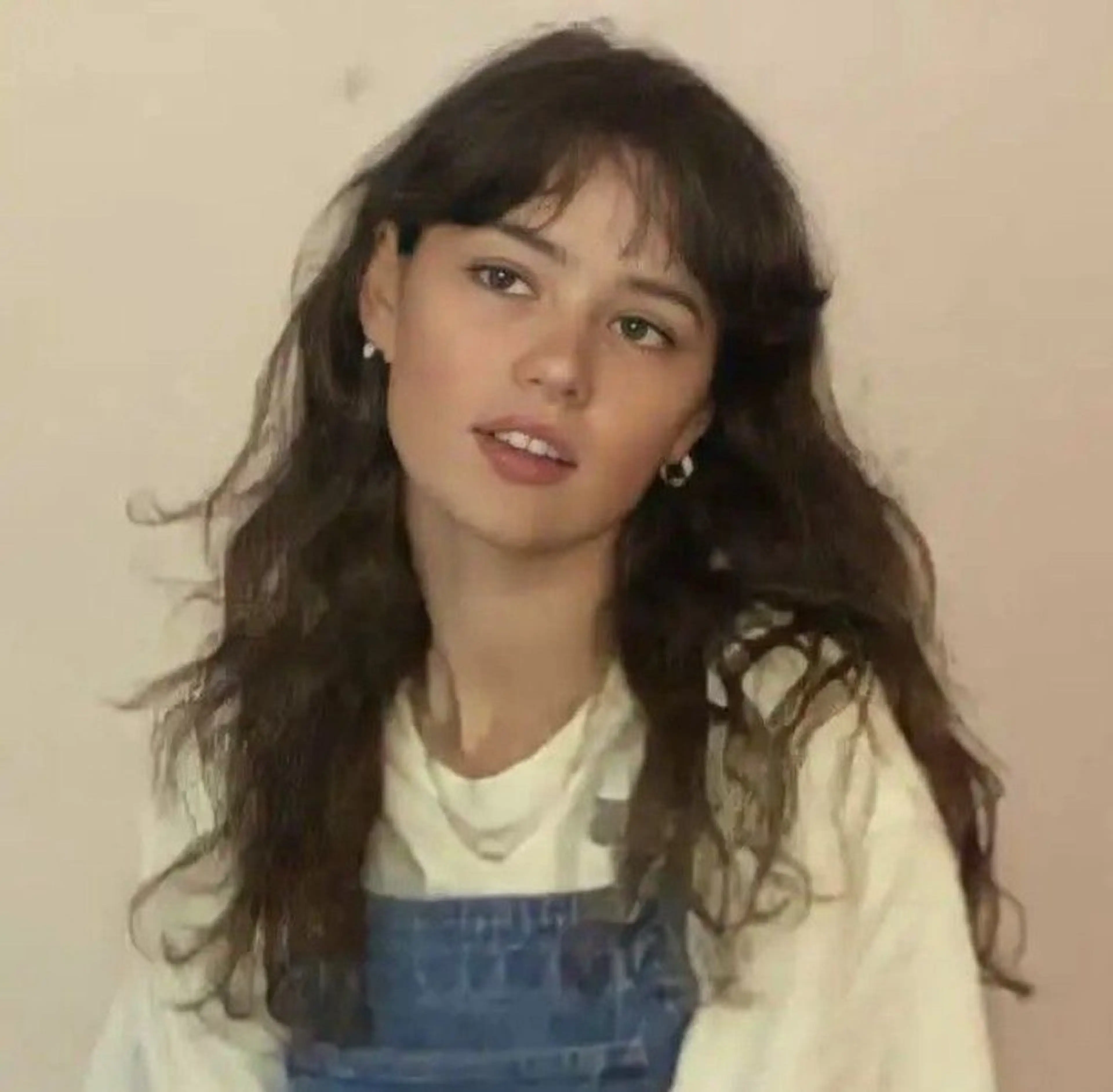 ロング カラー パーマ ヘアアレンジ ✴︎UNU ✴︎モエカのヘアスタイル