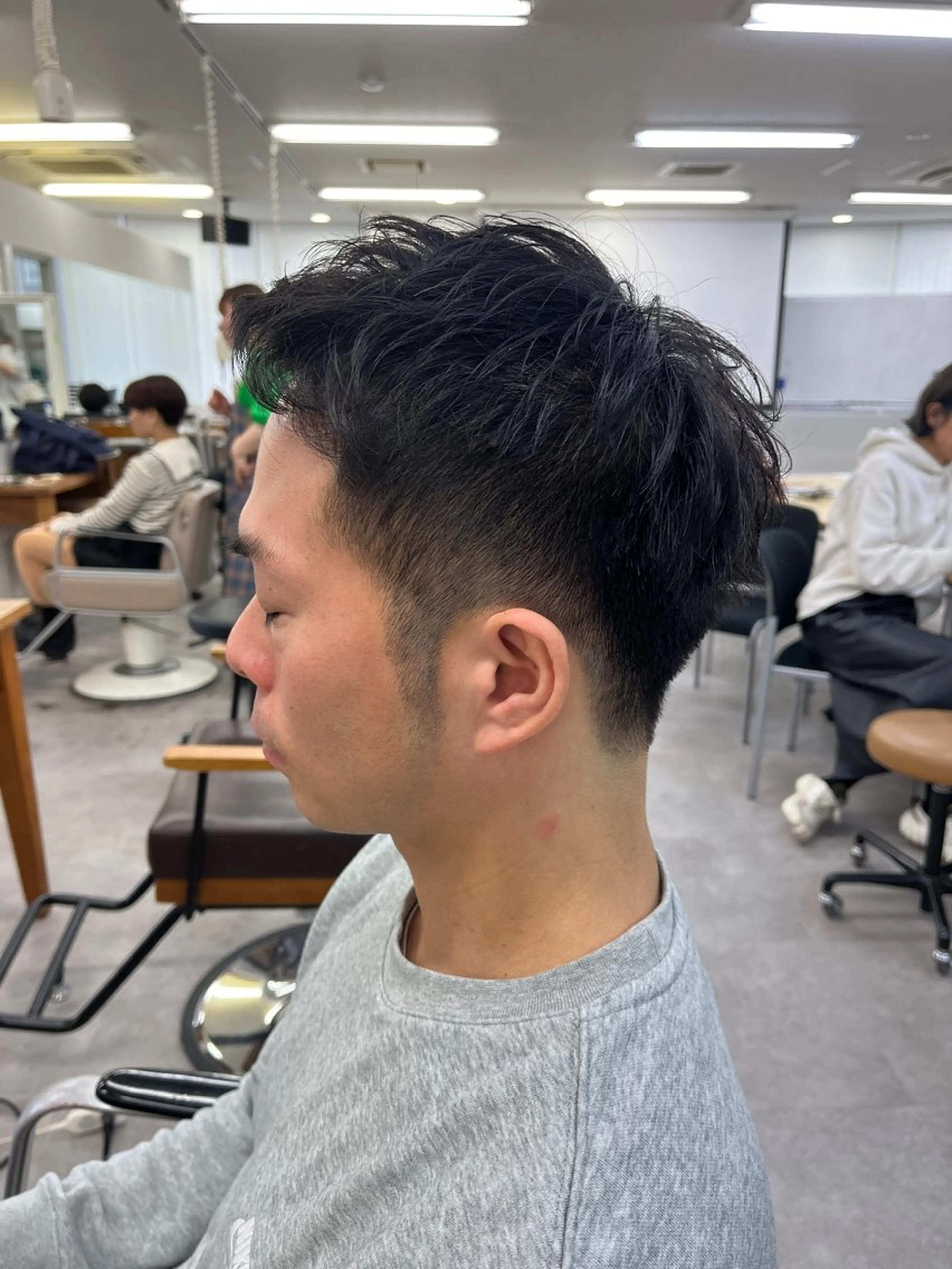 メンズ 似合わせ/レイヤー/ ボブ/西島 絢香のヘアスタイル