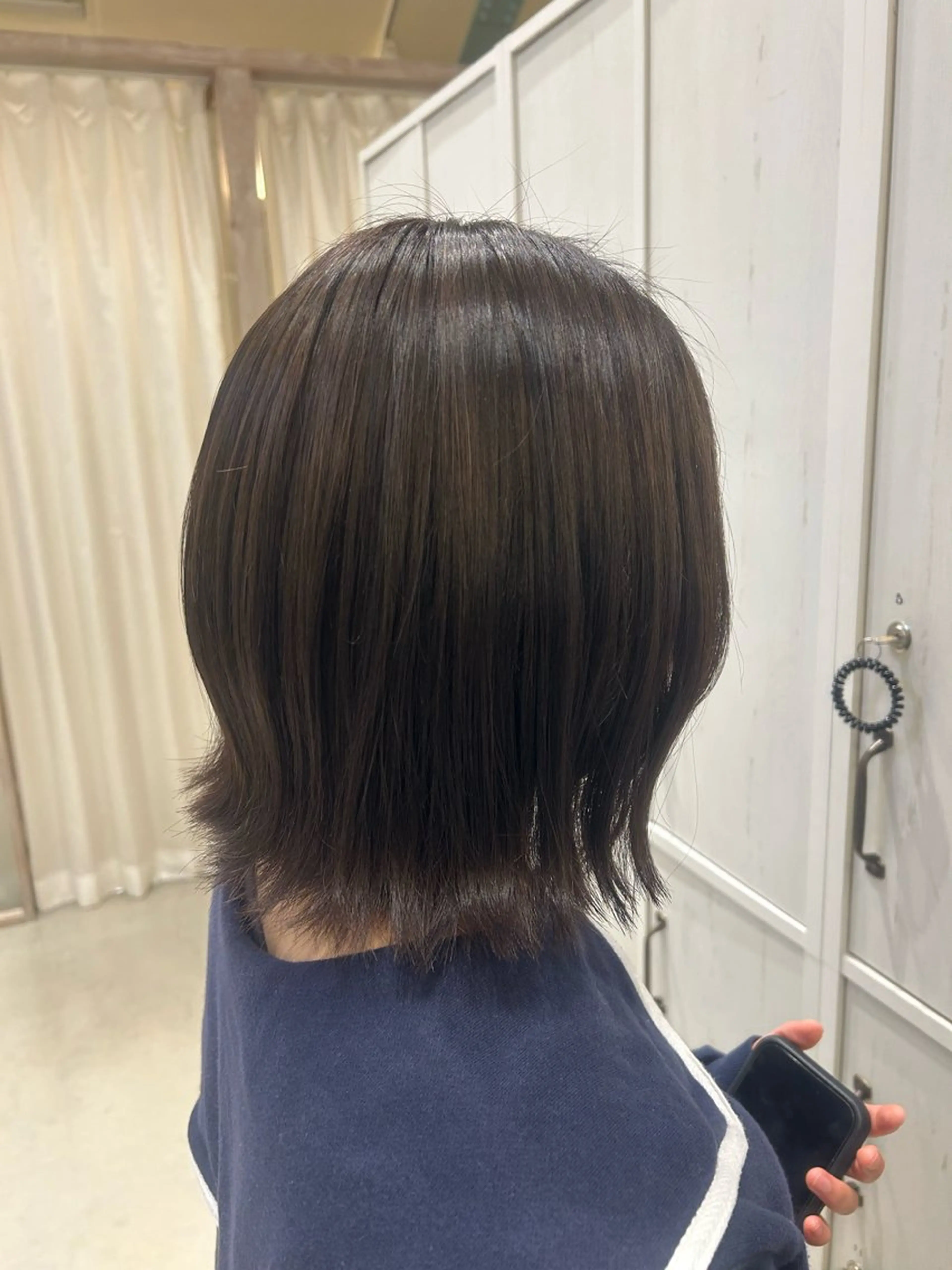 ミディアム 若林 沙樹のヘアスタイル