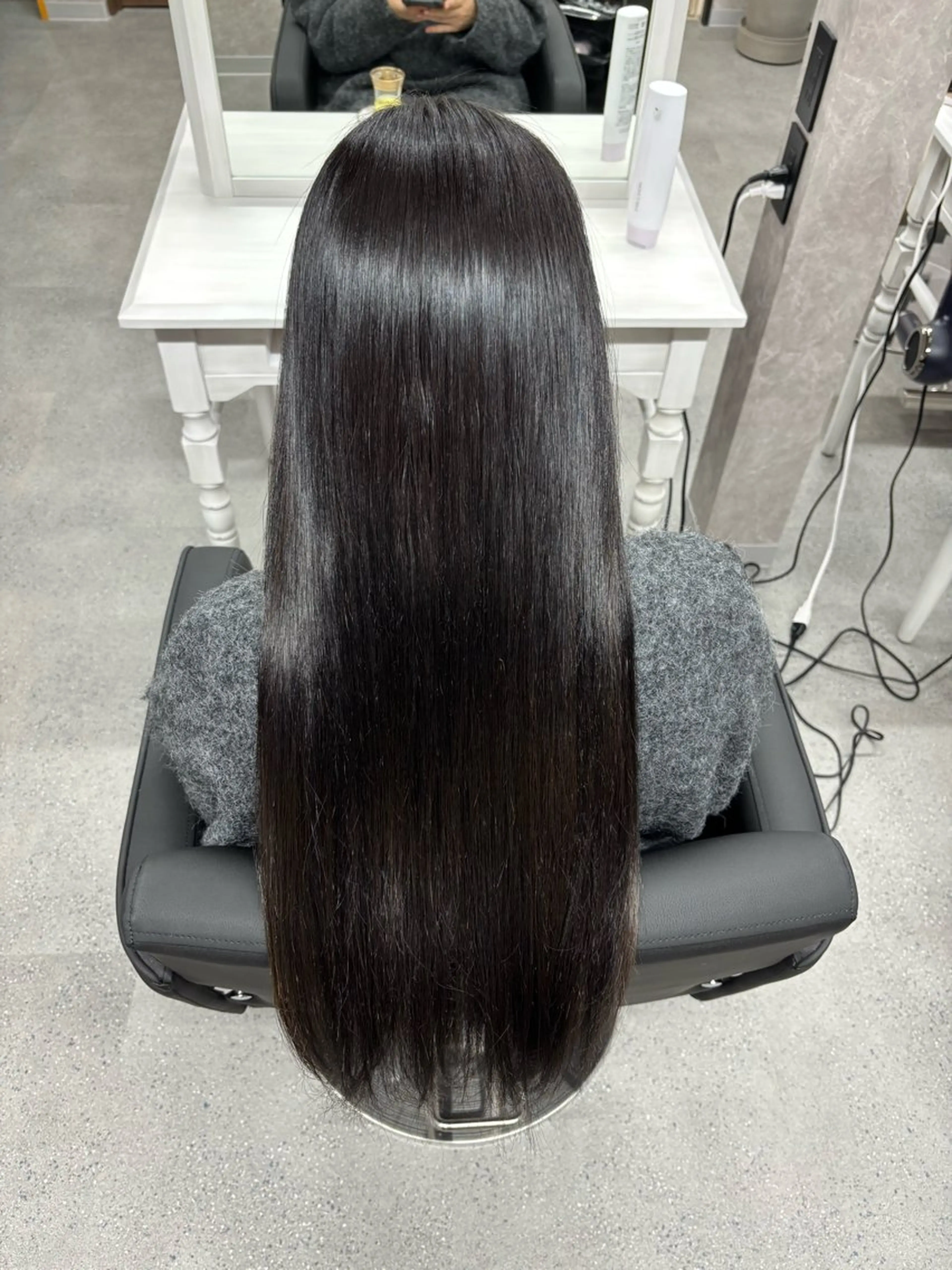 ロング カット 縮毛矯正 ulu by dot.所属・かがみはやと 髪質改善/縮毛矯正のヘアスタイル